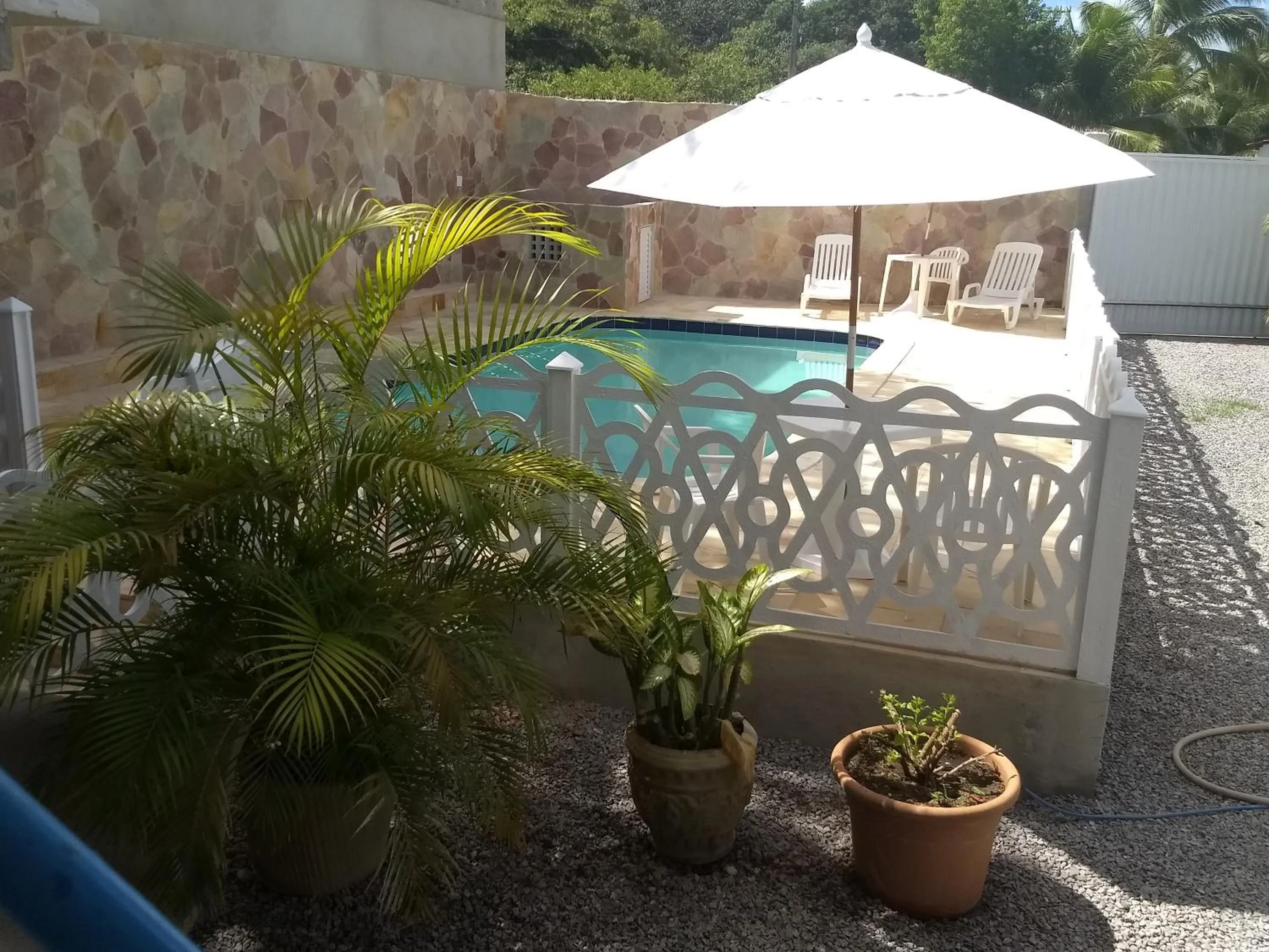 Swimming pool in Pousada Santa Fé