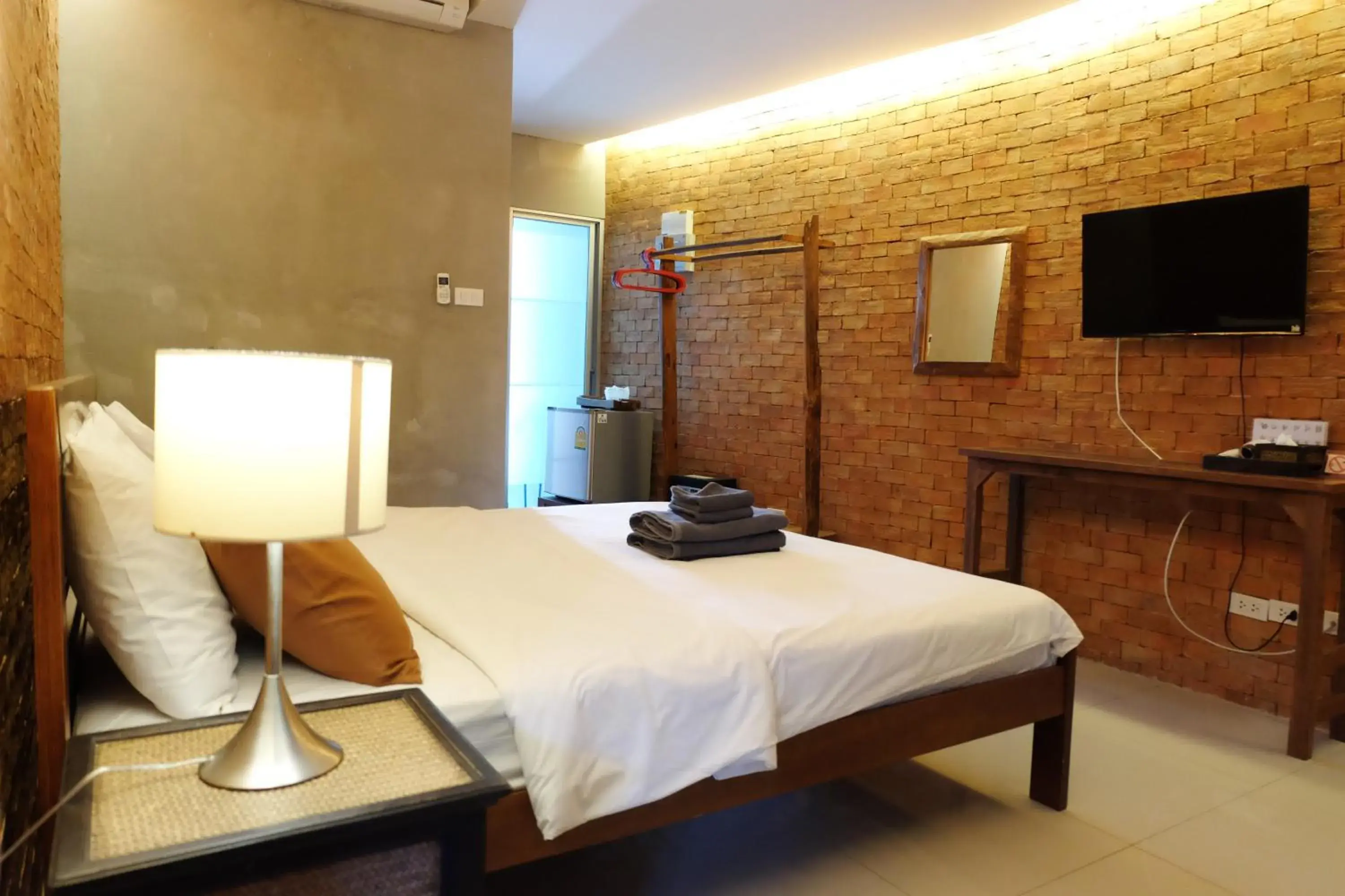 Bed in The White Elephant Home Bed in The White Elephant Home