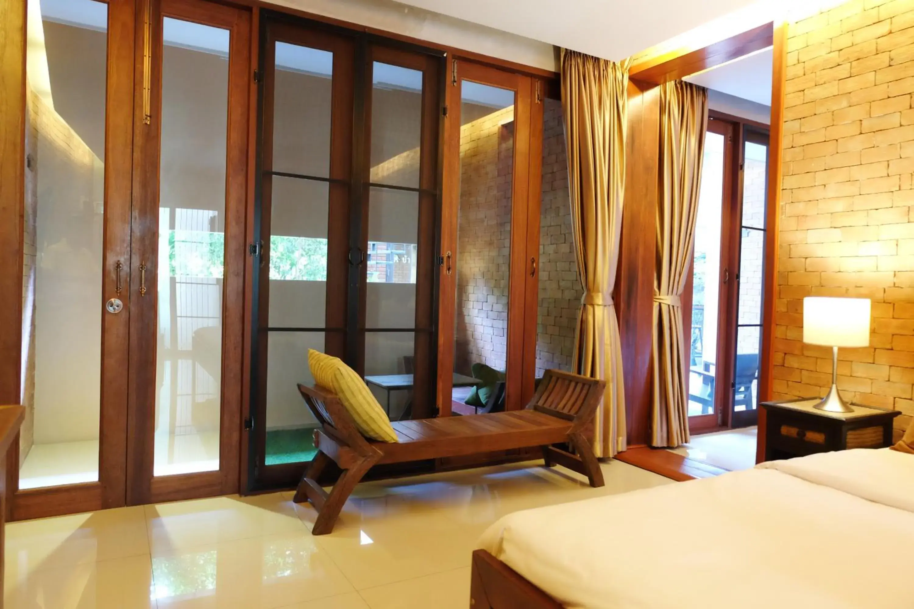 Bed in The White Elephant Home Bed in The White Elephant Home