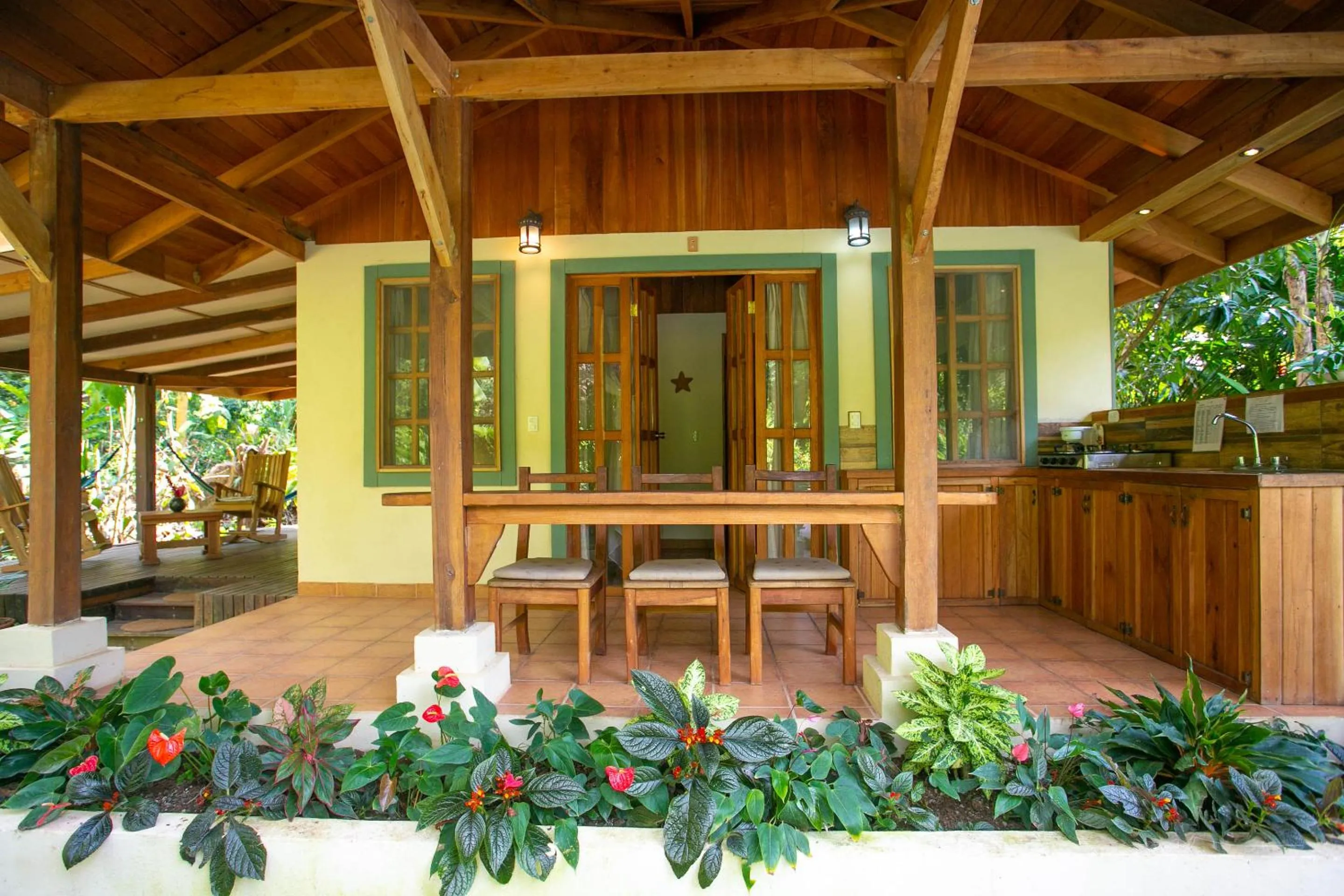 Patio in Hotel Casa Merlin