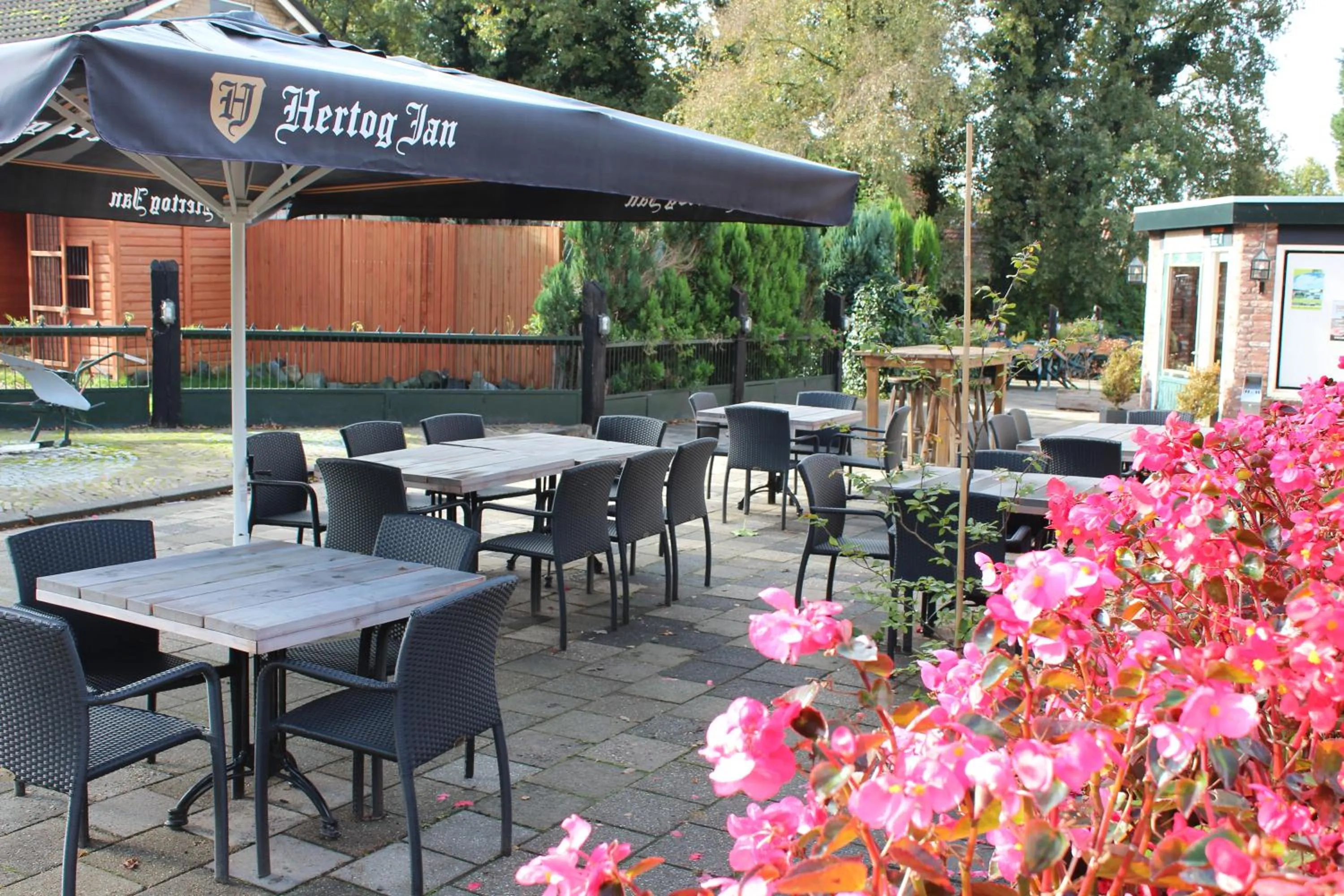 Facade/entrance in Natuurpoort van Loon