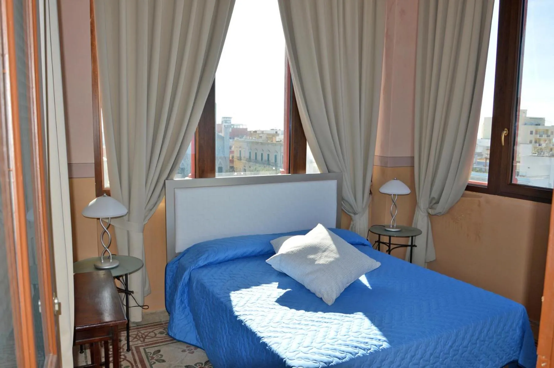 Bedroom, Bed in Palazzo Vallebona