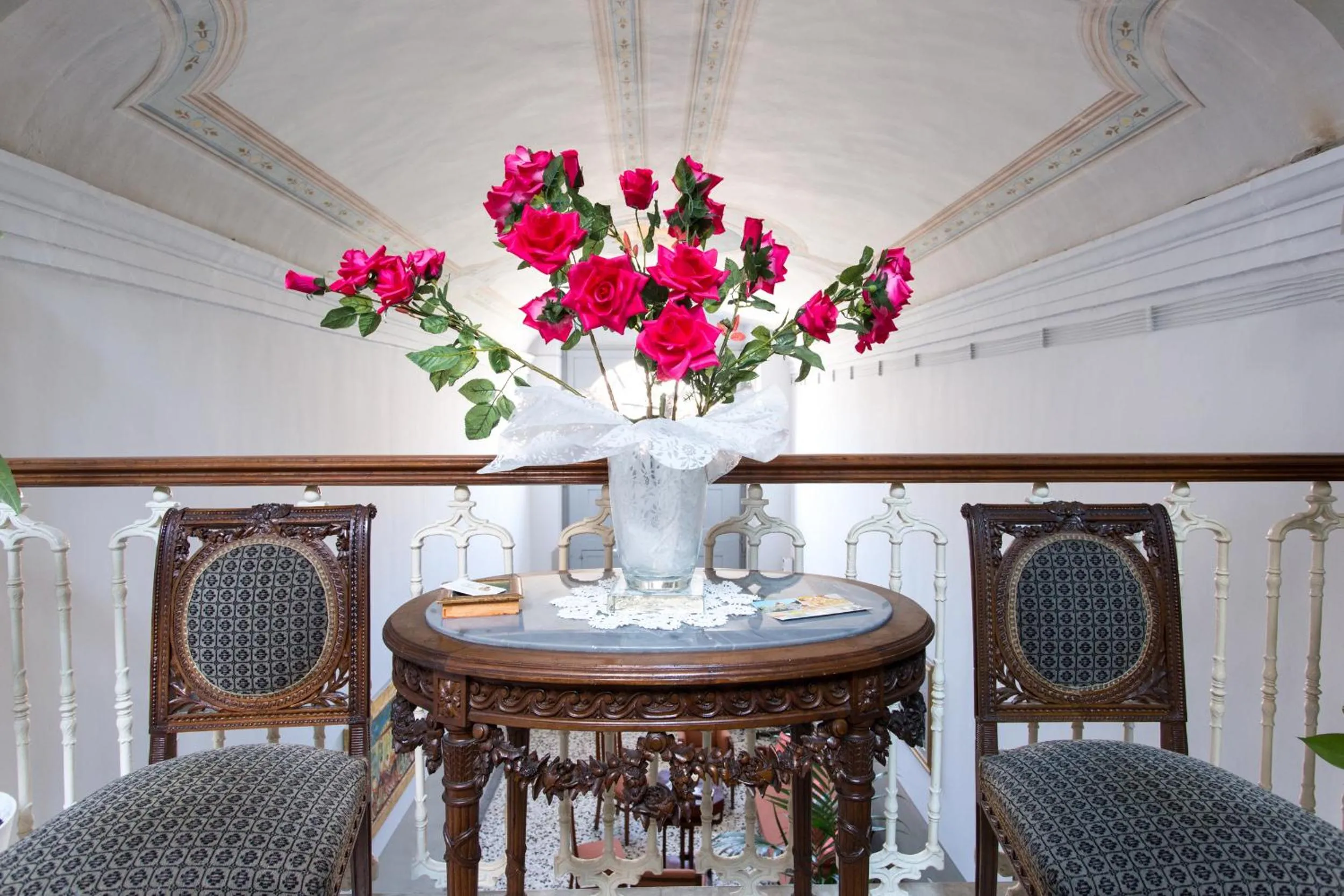 Decorative detail in Palazzo Vallebona