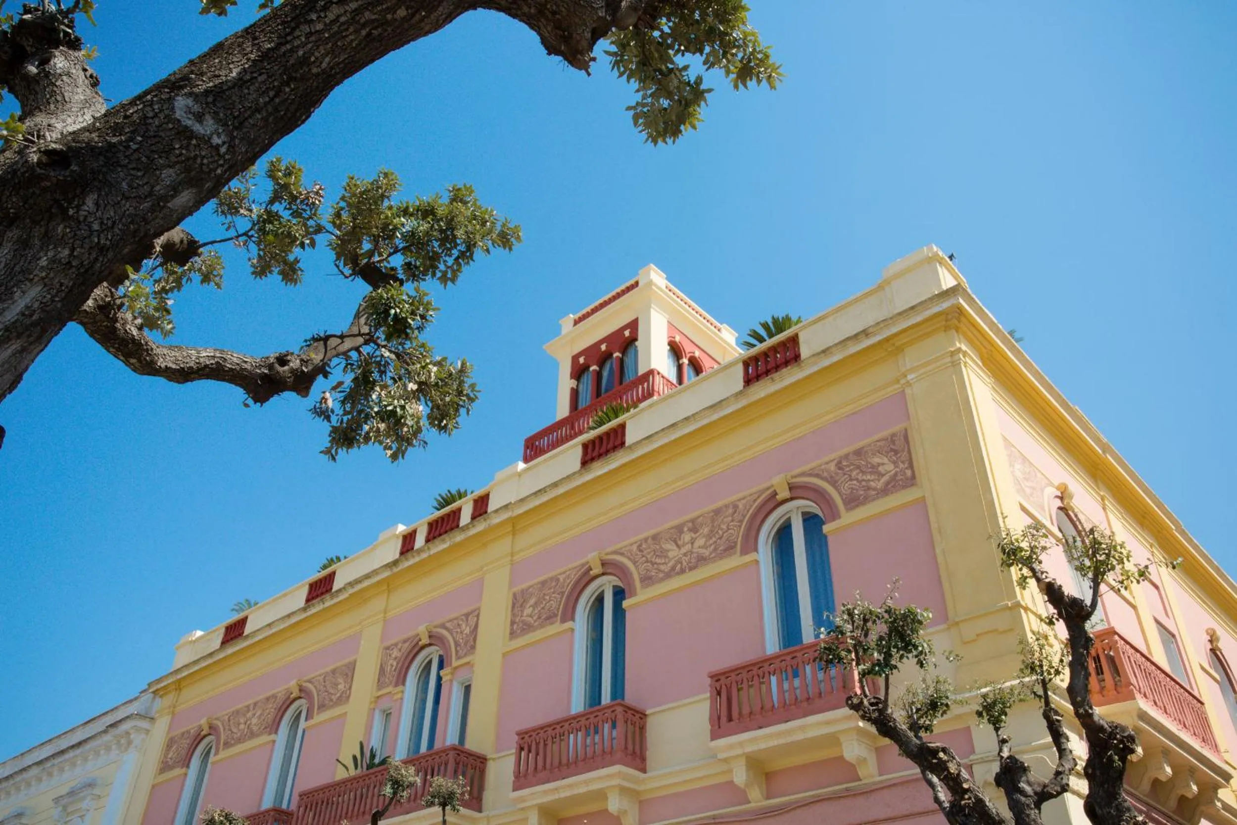 Property building in Palazzo Vallebona