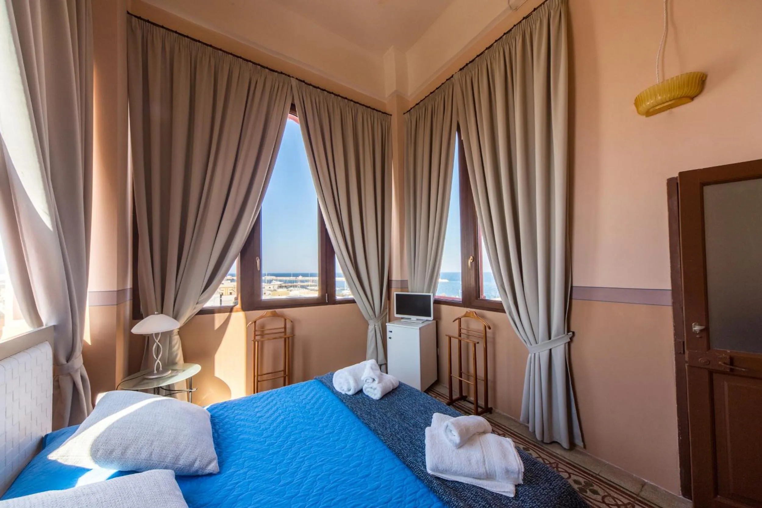 Bed in Palazzo Vallebona