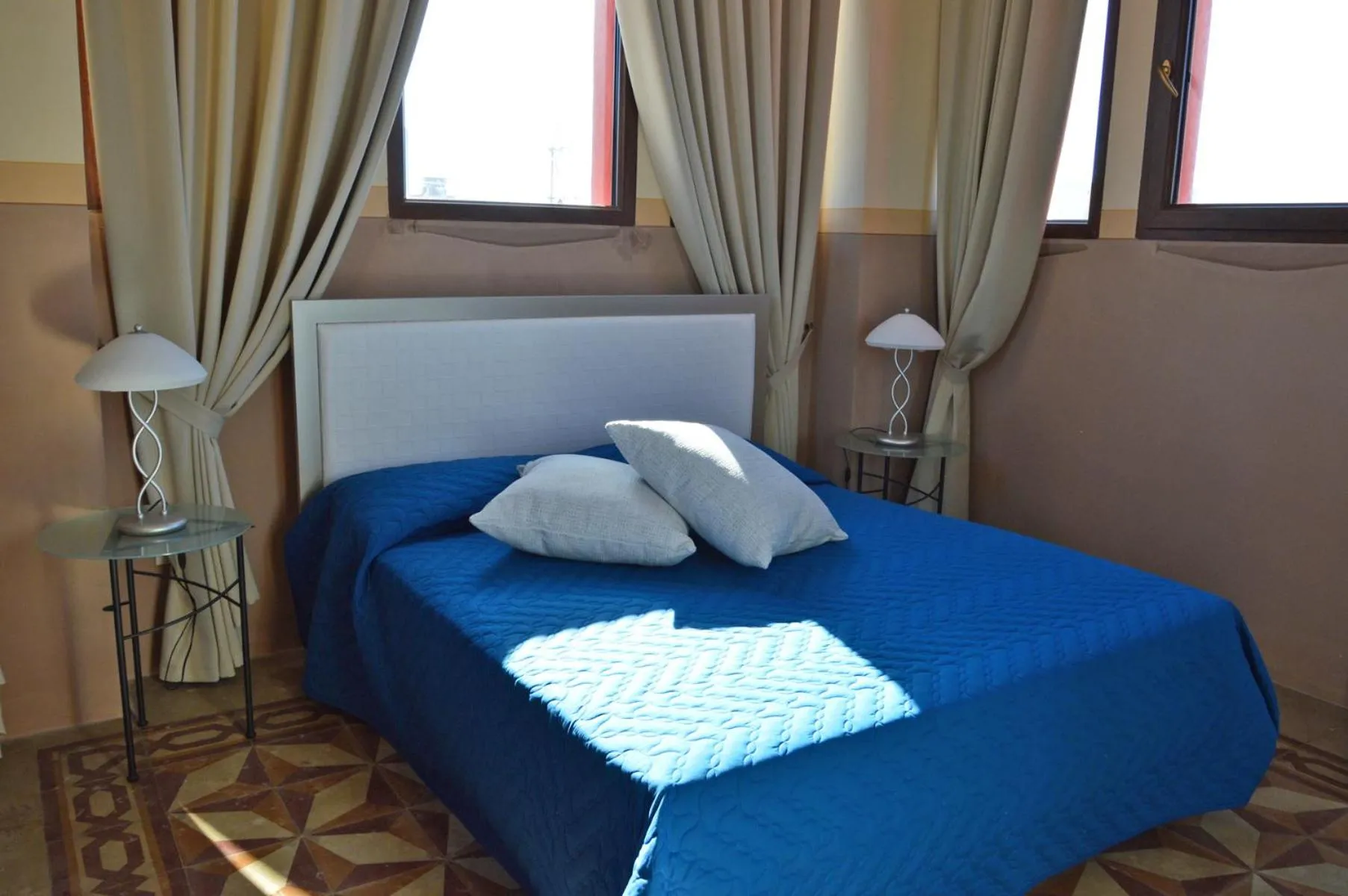 Bedroom, Bed in Palazzo Vallebona