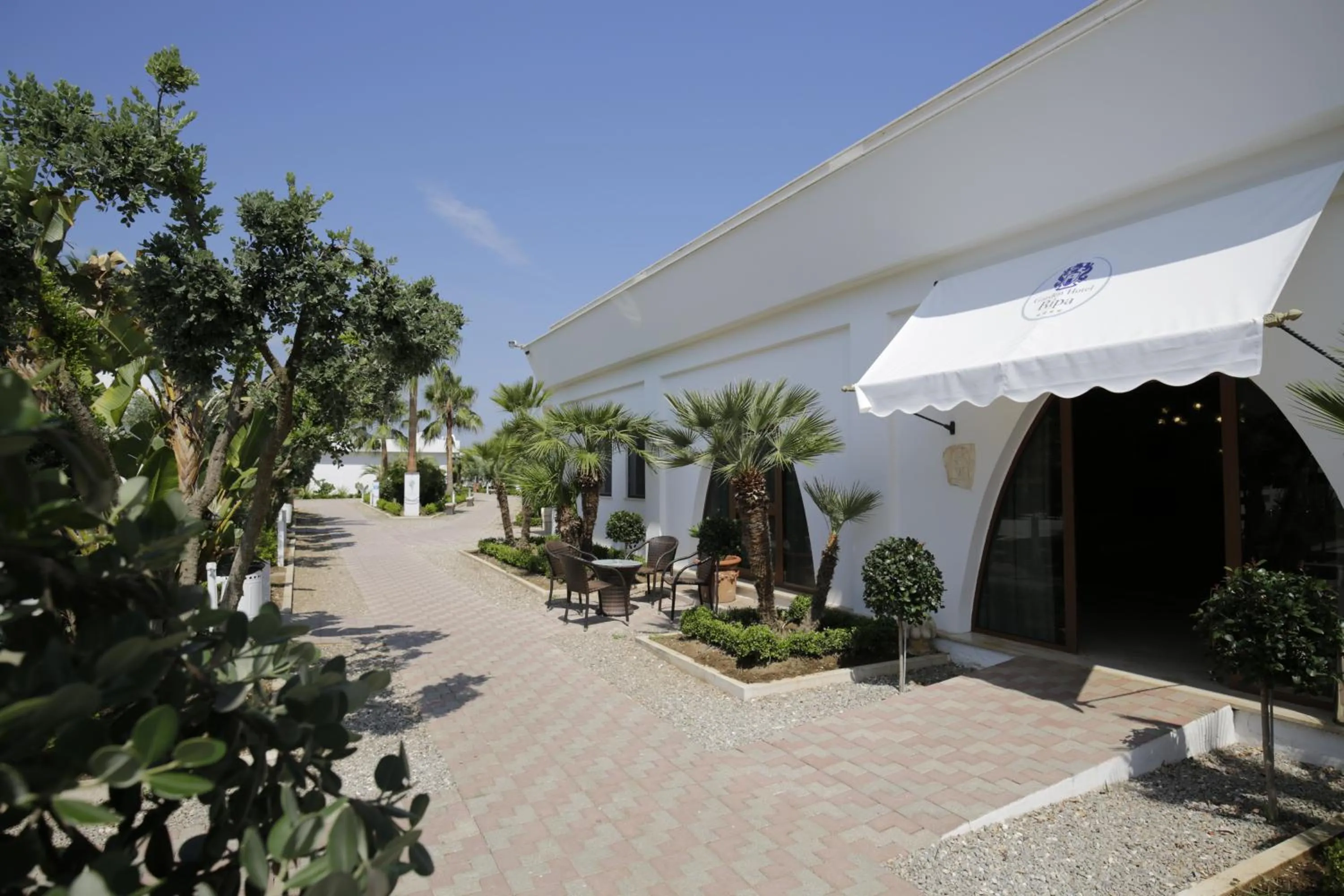 Property building in Garden Hotel Ripa