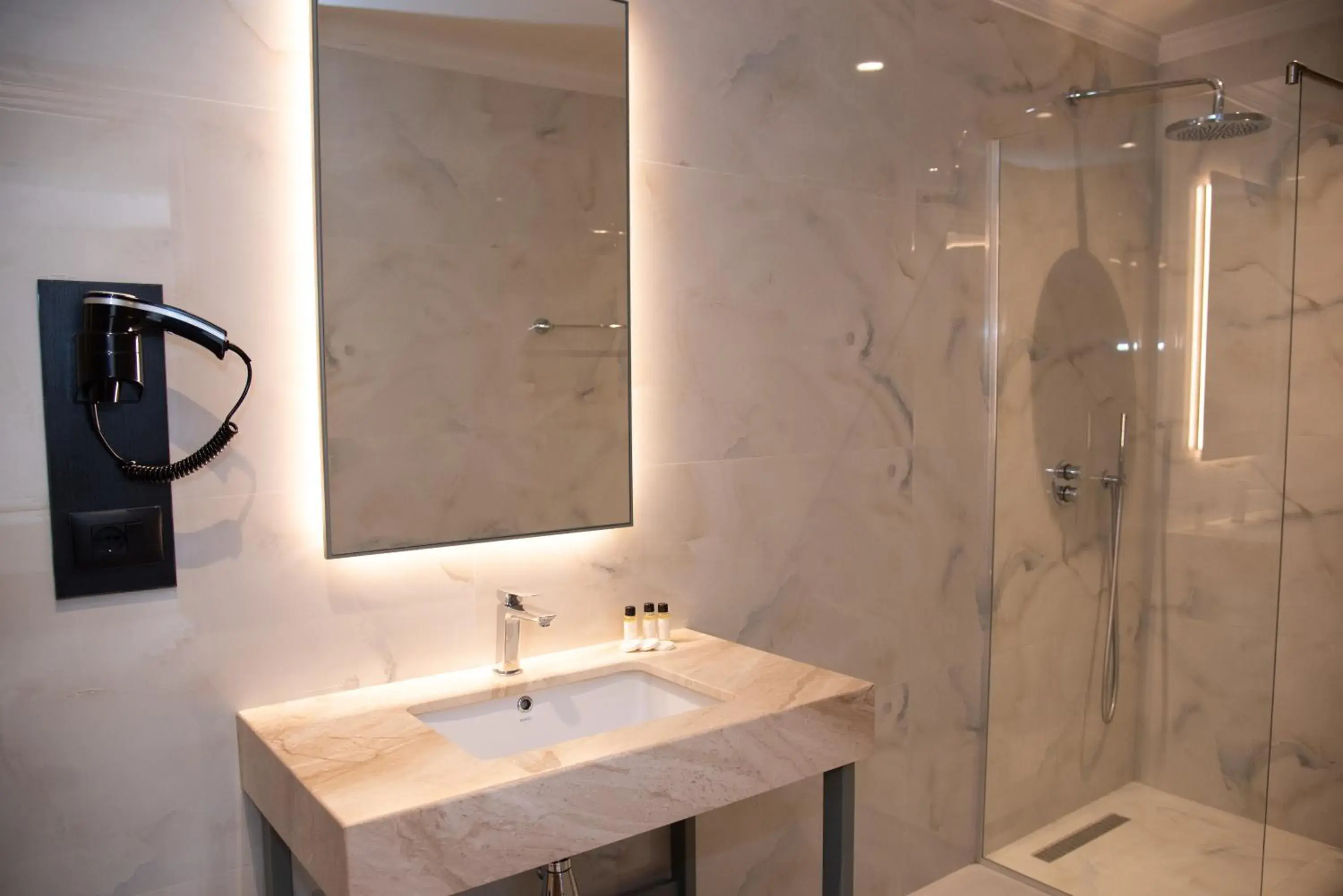 Superior Triple Room in Adria Palace Hotel & SPA Superior Triple Room in Adria Palace Hotel & SPA