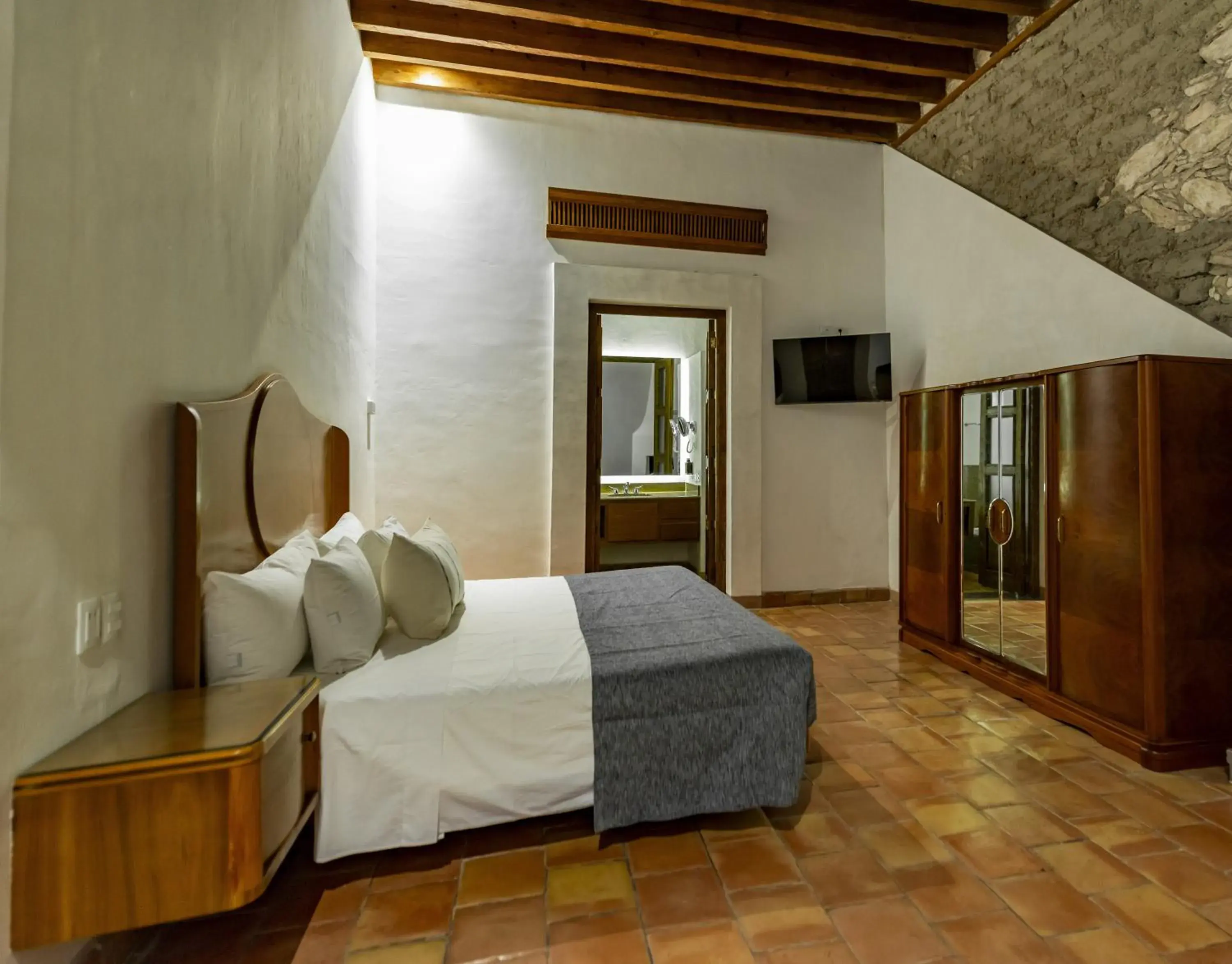 Deluxe Suite - single occupancy in La Gloria Mesón Deluxe Suite - single occupancy in La Gloria Mesón