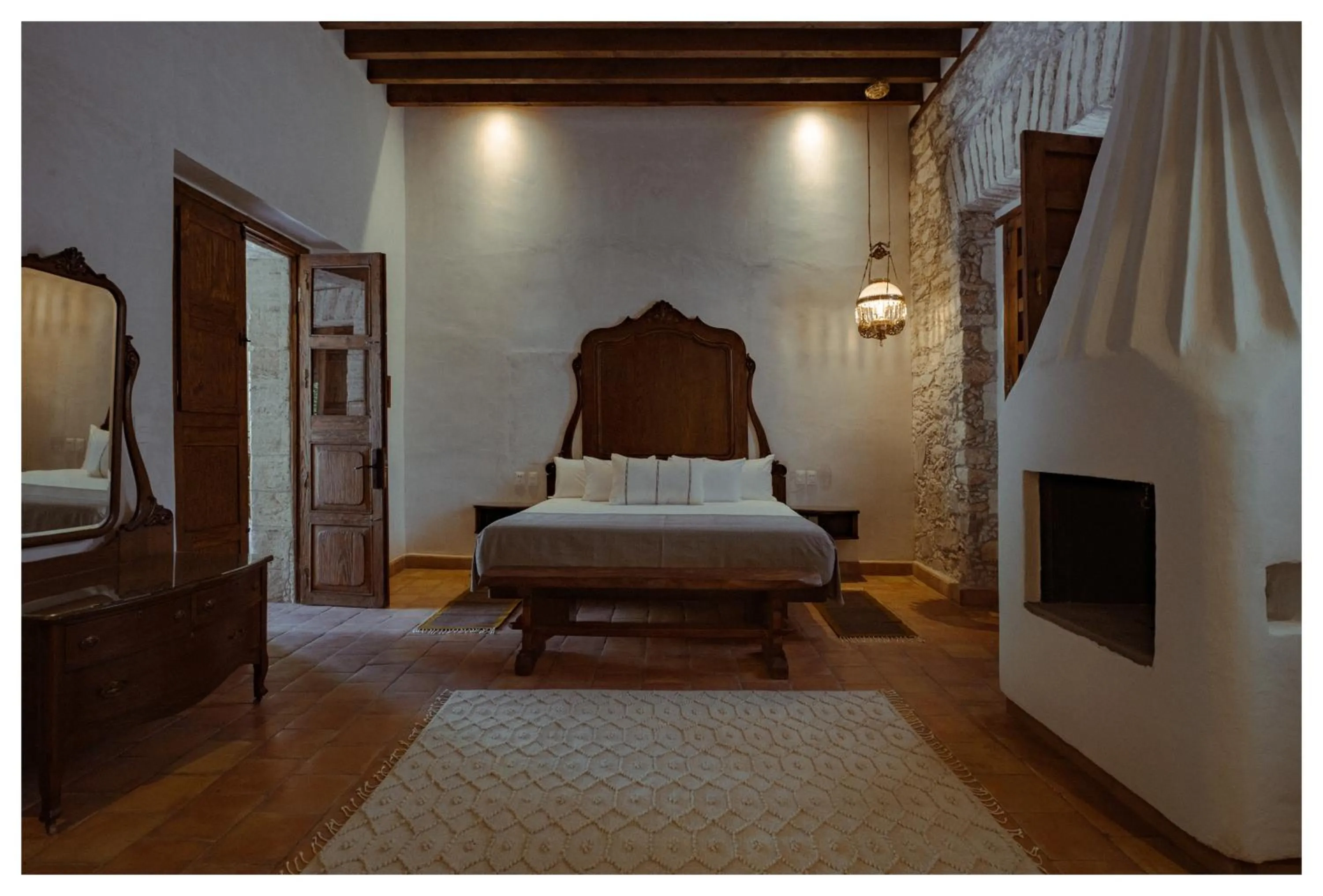Superior King Suite in La Gloria Mesón