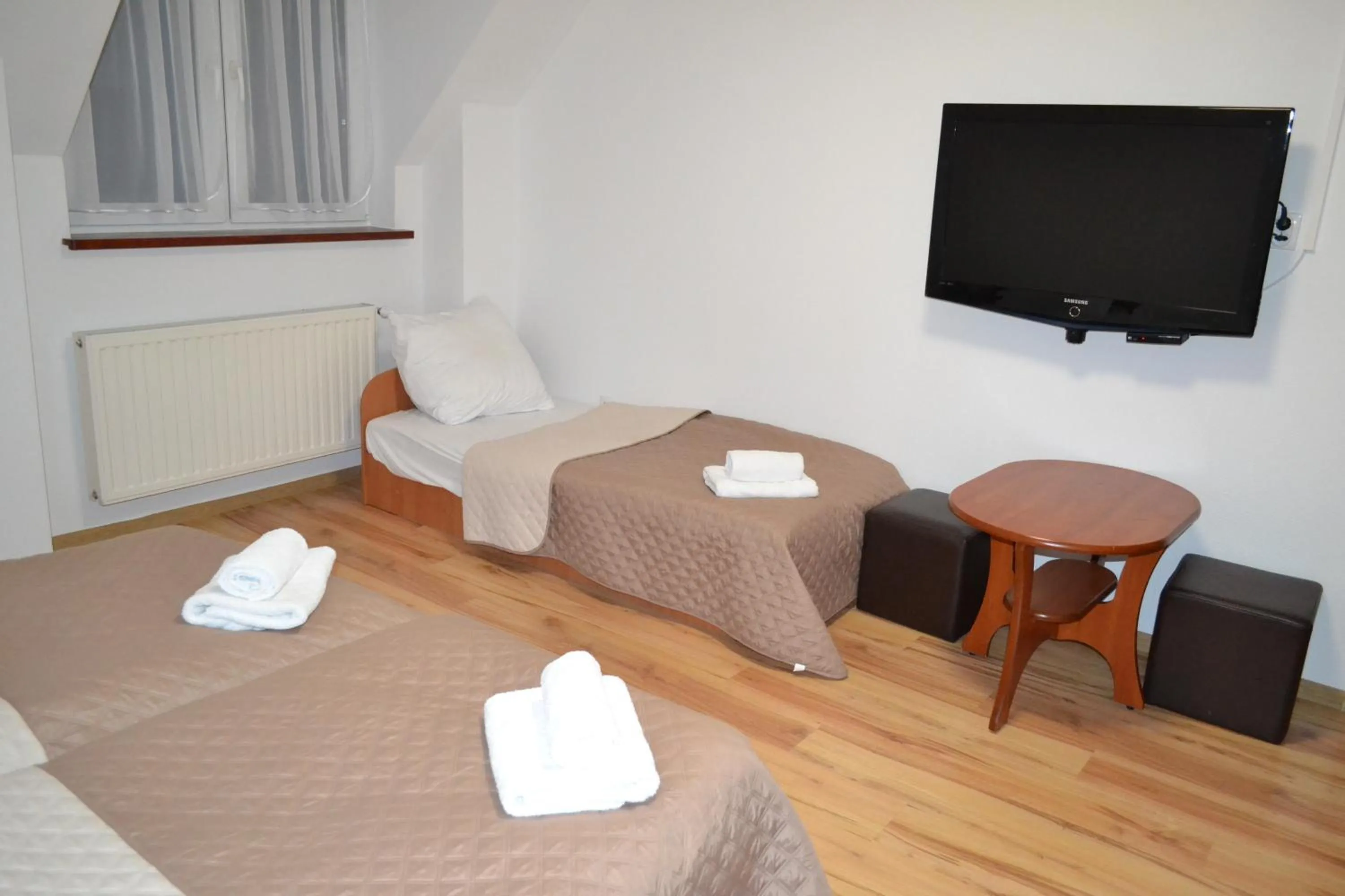 Bed in Zajazd Pod Skarpą