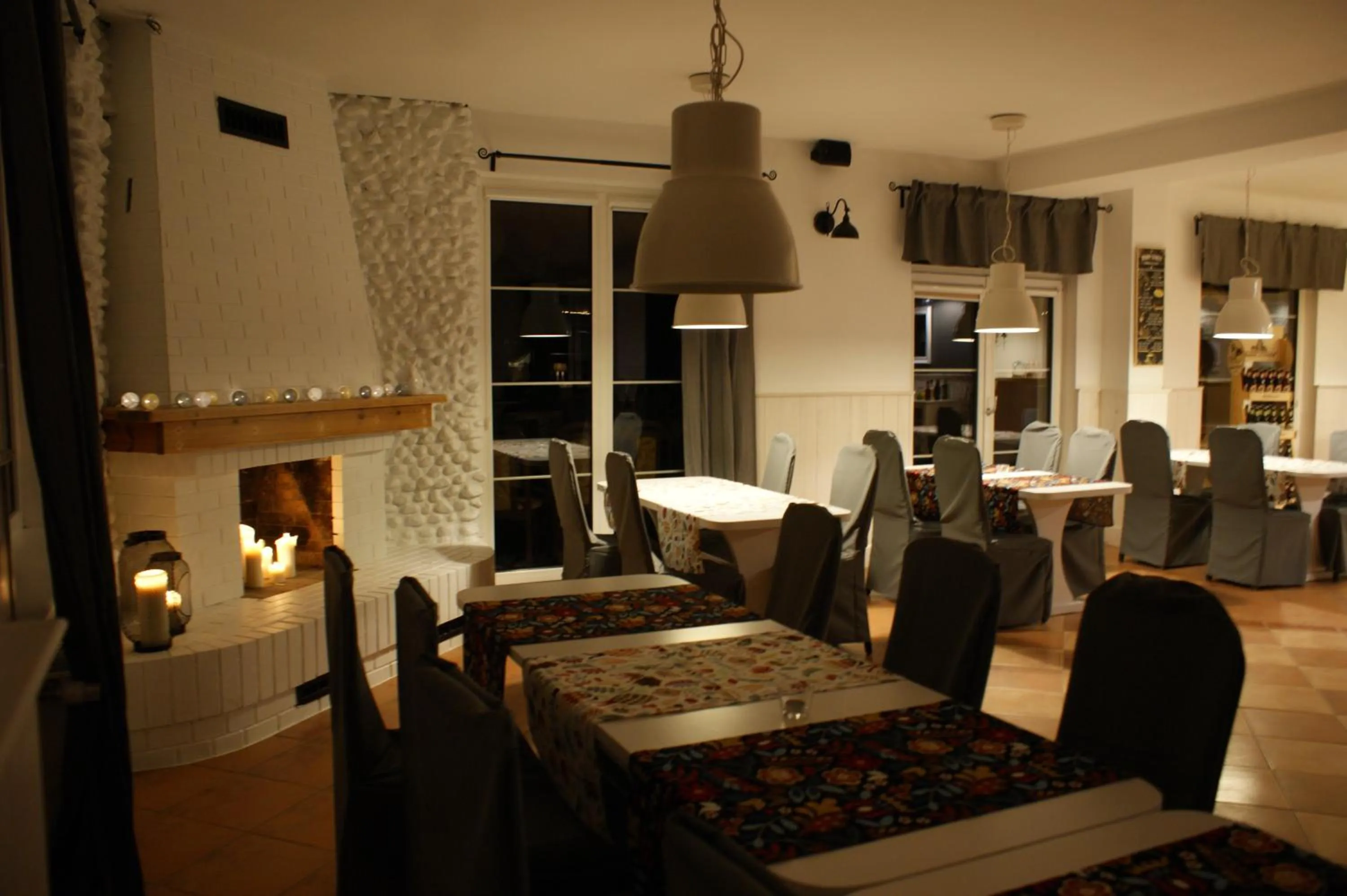 Restaurant/places to eat in Zajazd Pod Skarpą