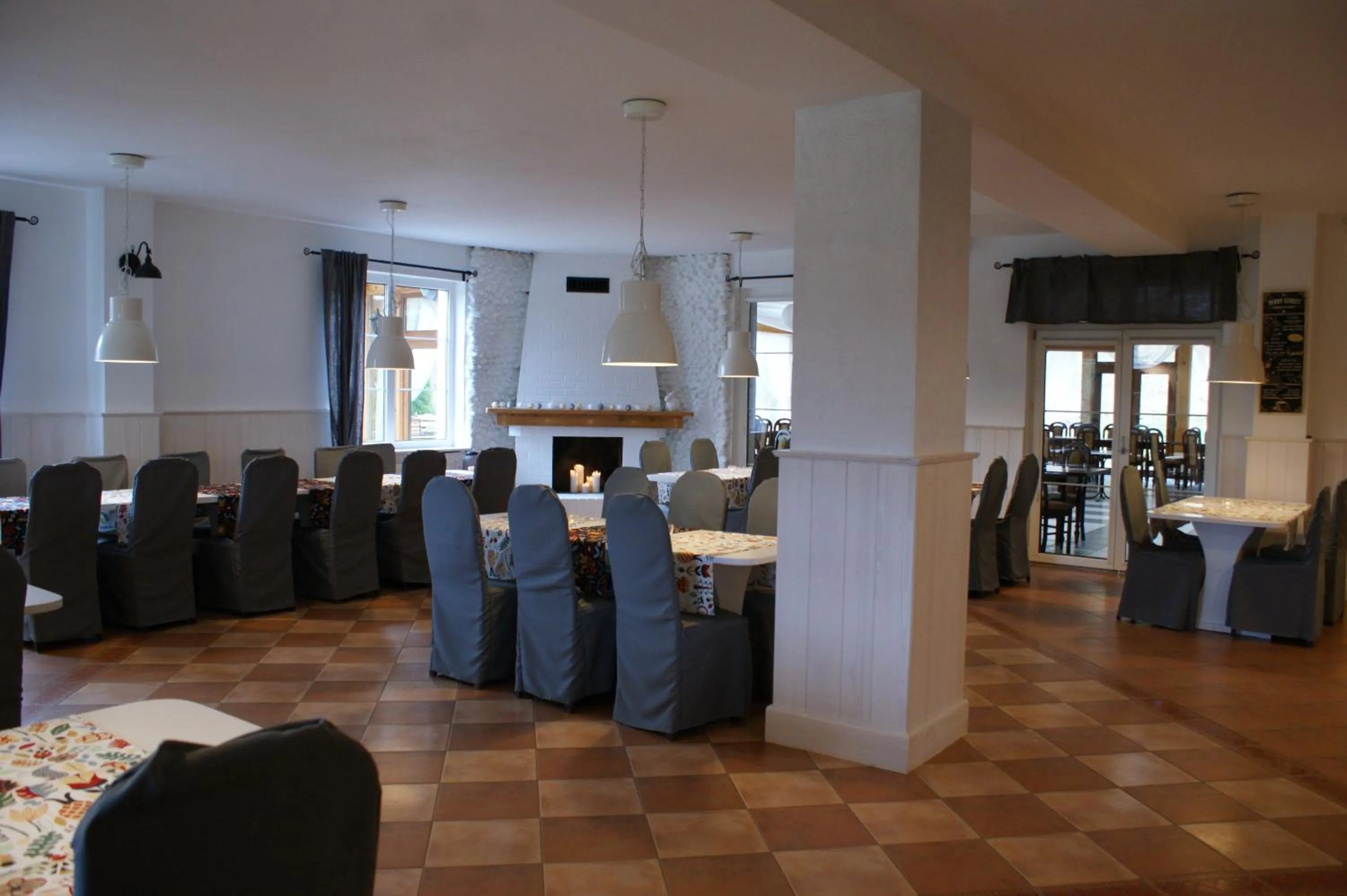 Restaurant/places to eat in Zajazd Pod Skarpą