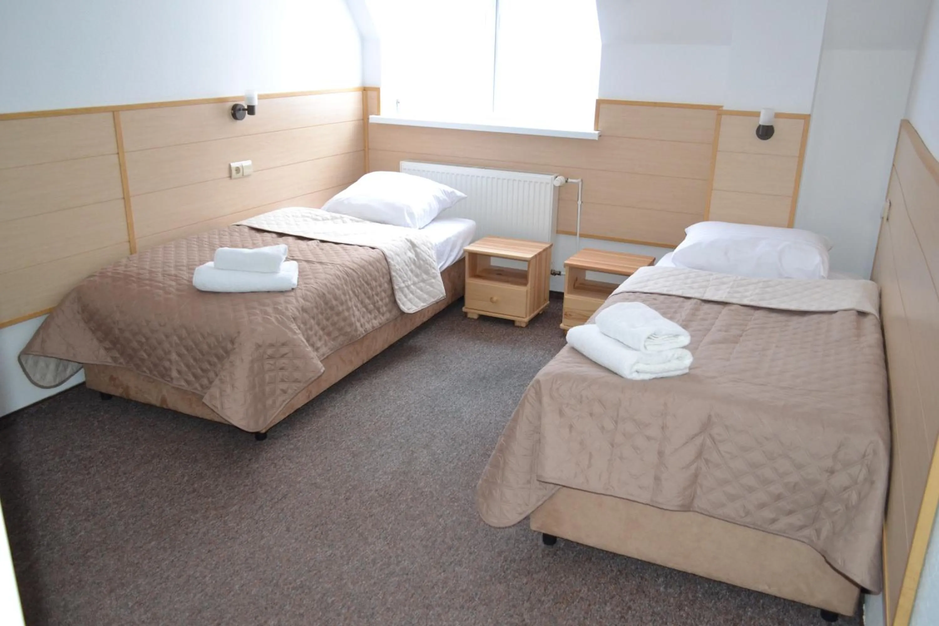 Bed in Zajazd Pod Skarpą