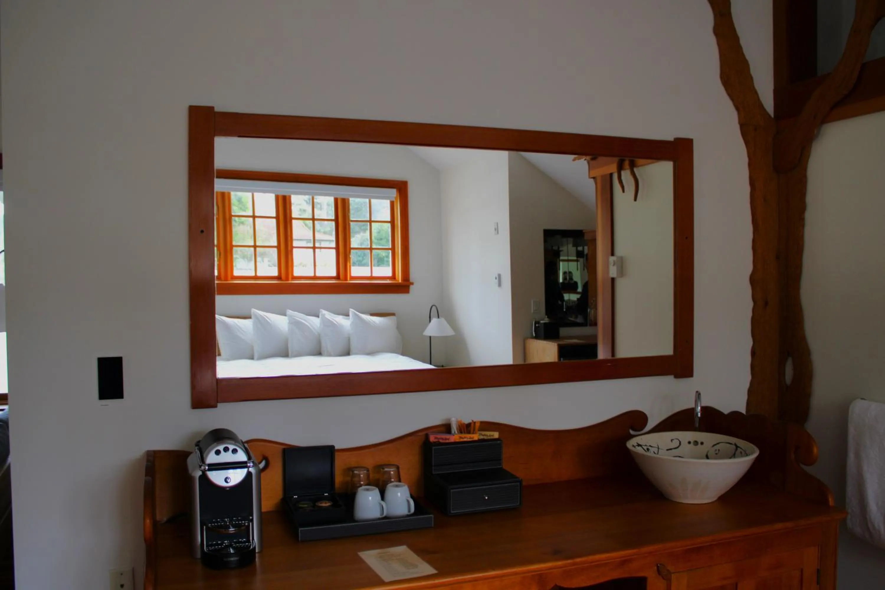 Bed in Sooke Harbour House