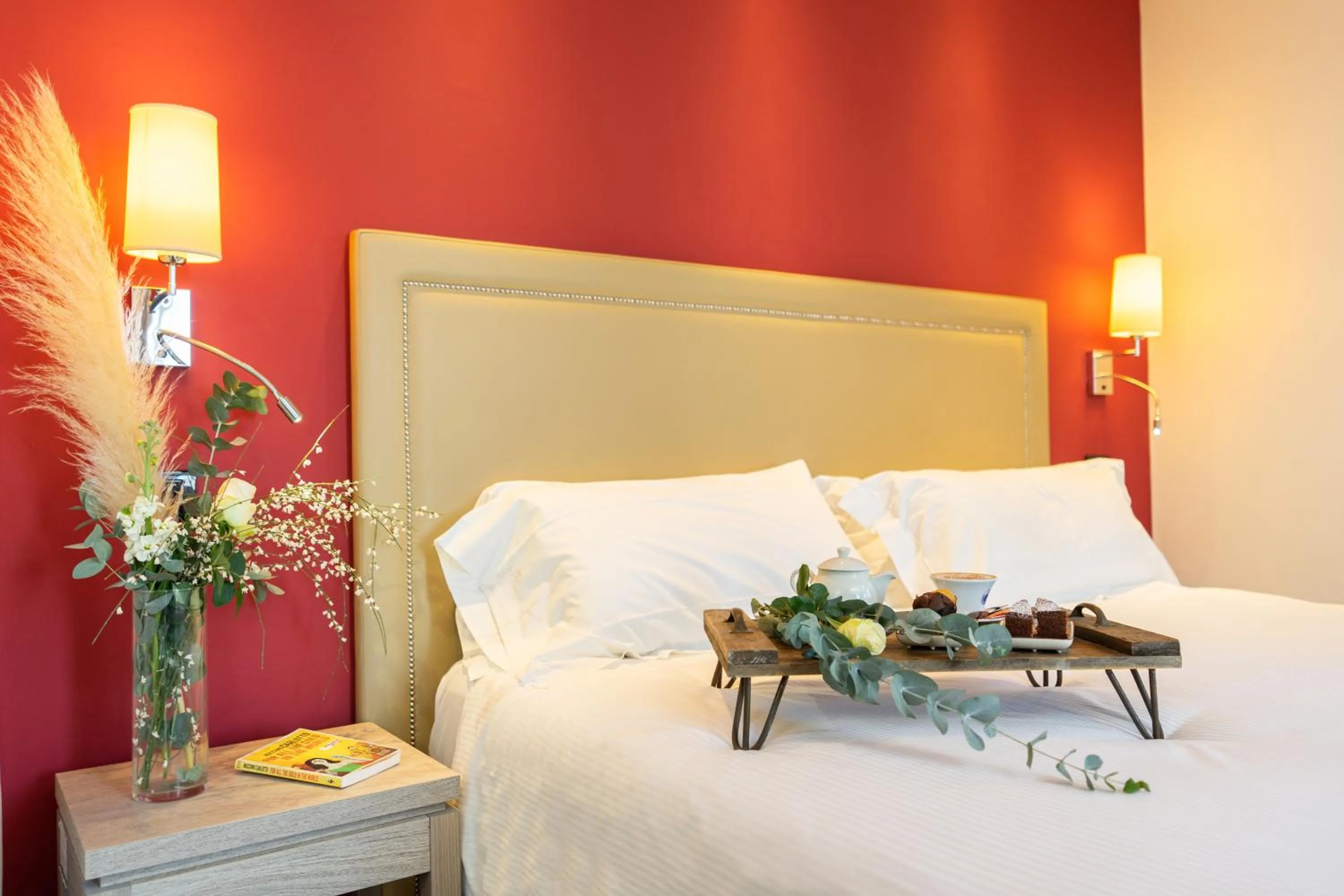 Bedroom, Bed in UNA HOTELS Tenuta Contessa Farm & SPA Cosenza