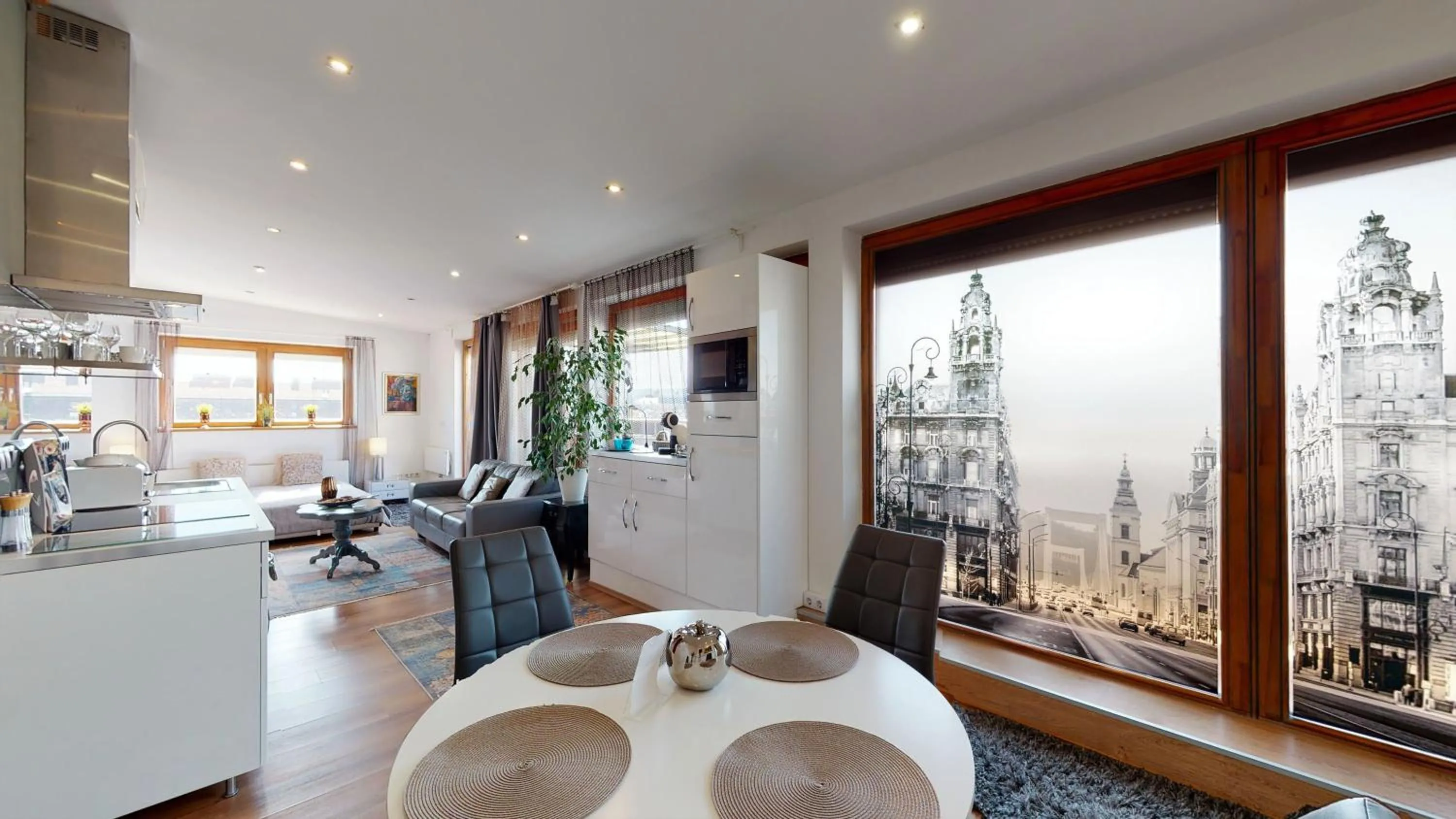 Photo of the whole room in Bp Central Home
