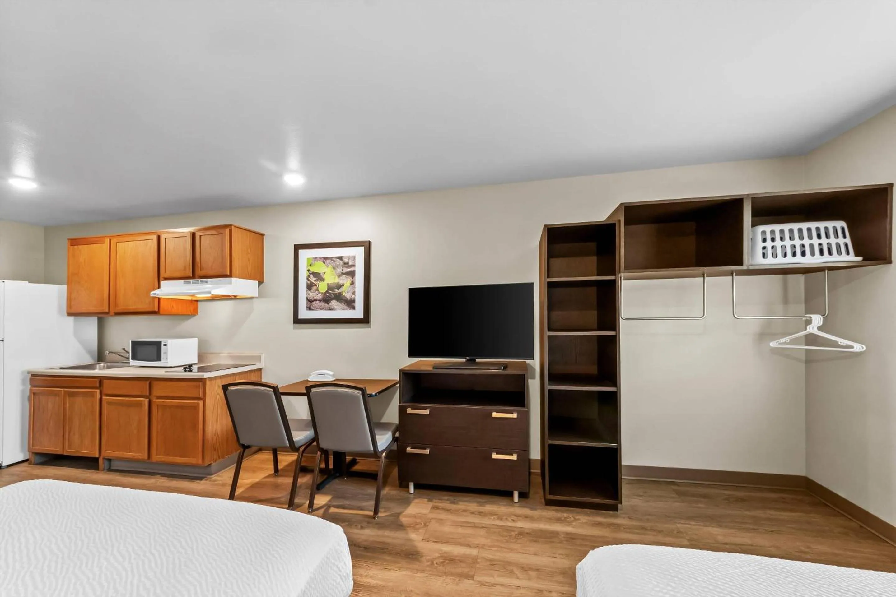 Bedroom in WoodSpring Suites San Antonio South
