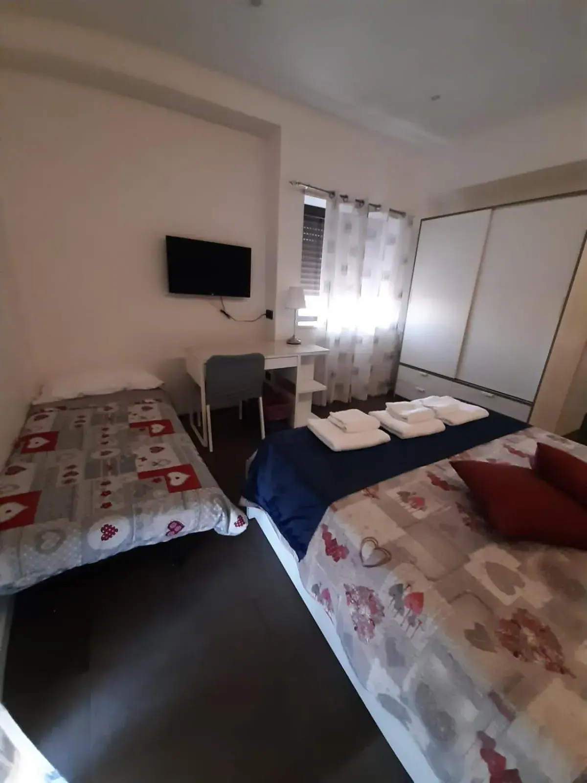 Triple Room in B&B Locanda Mediterranea Triple Room in B&B Locanda Mediterranea