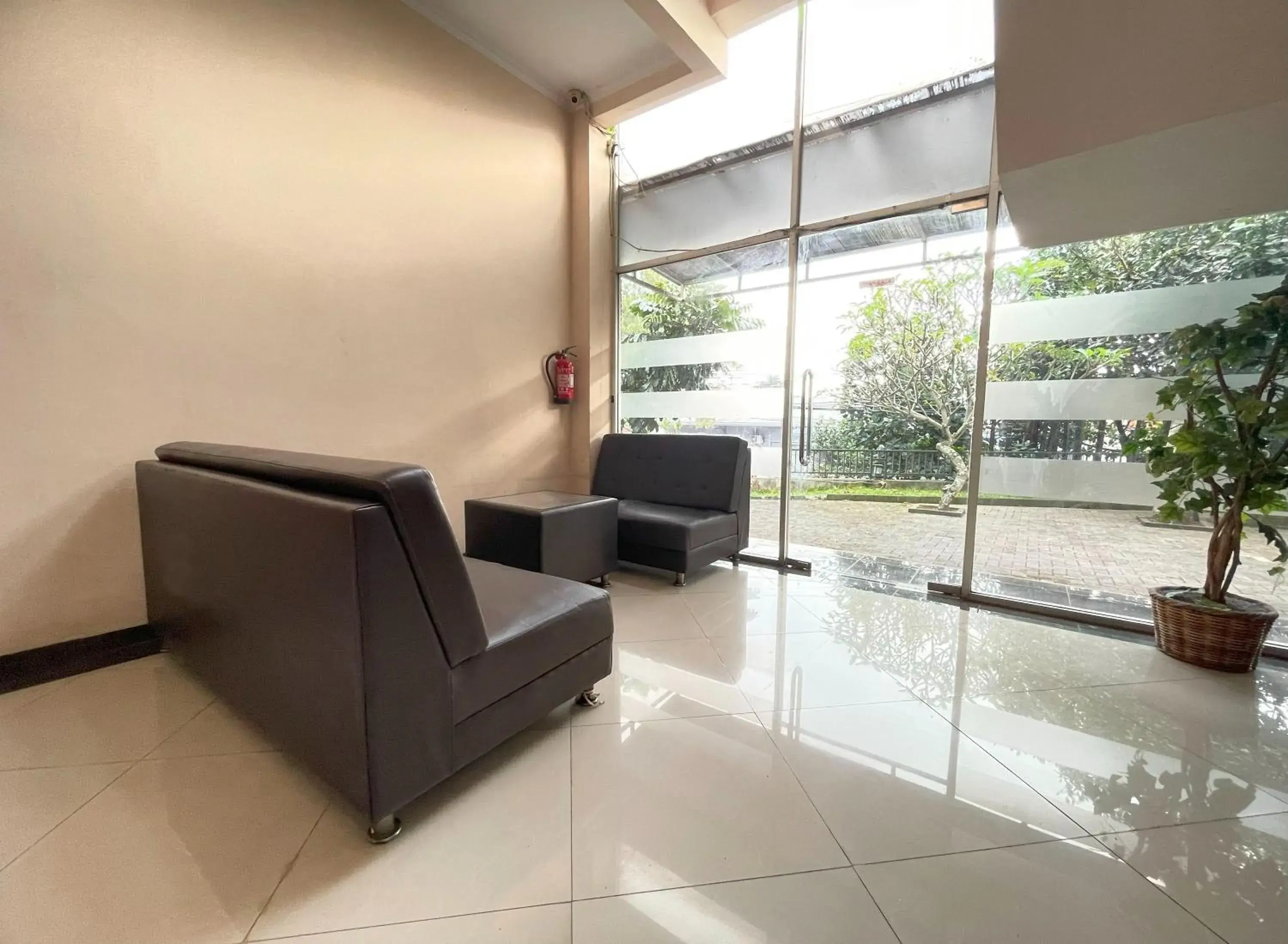 Lobby or reception in Hotel Cemara Hijau Lobby or reception in Hotel Cemara Hijau