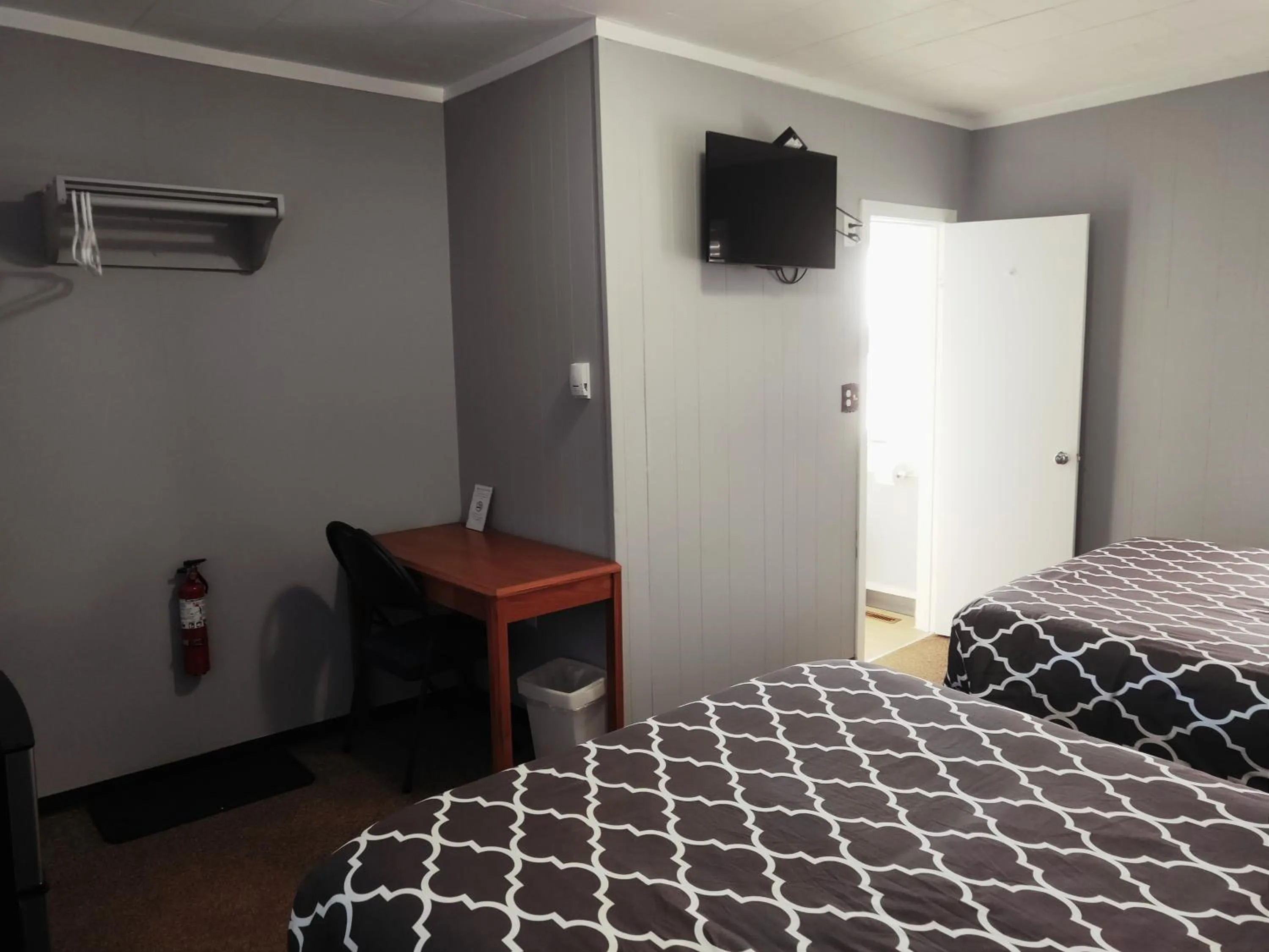 Bed in Melsask Motel