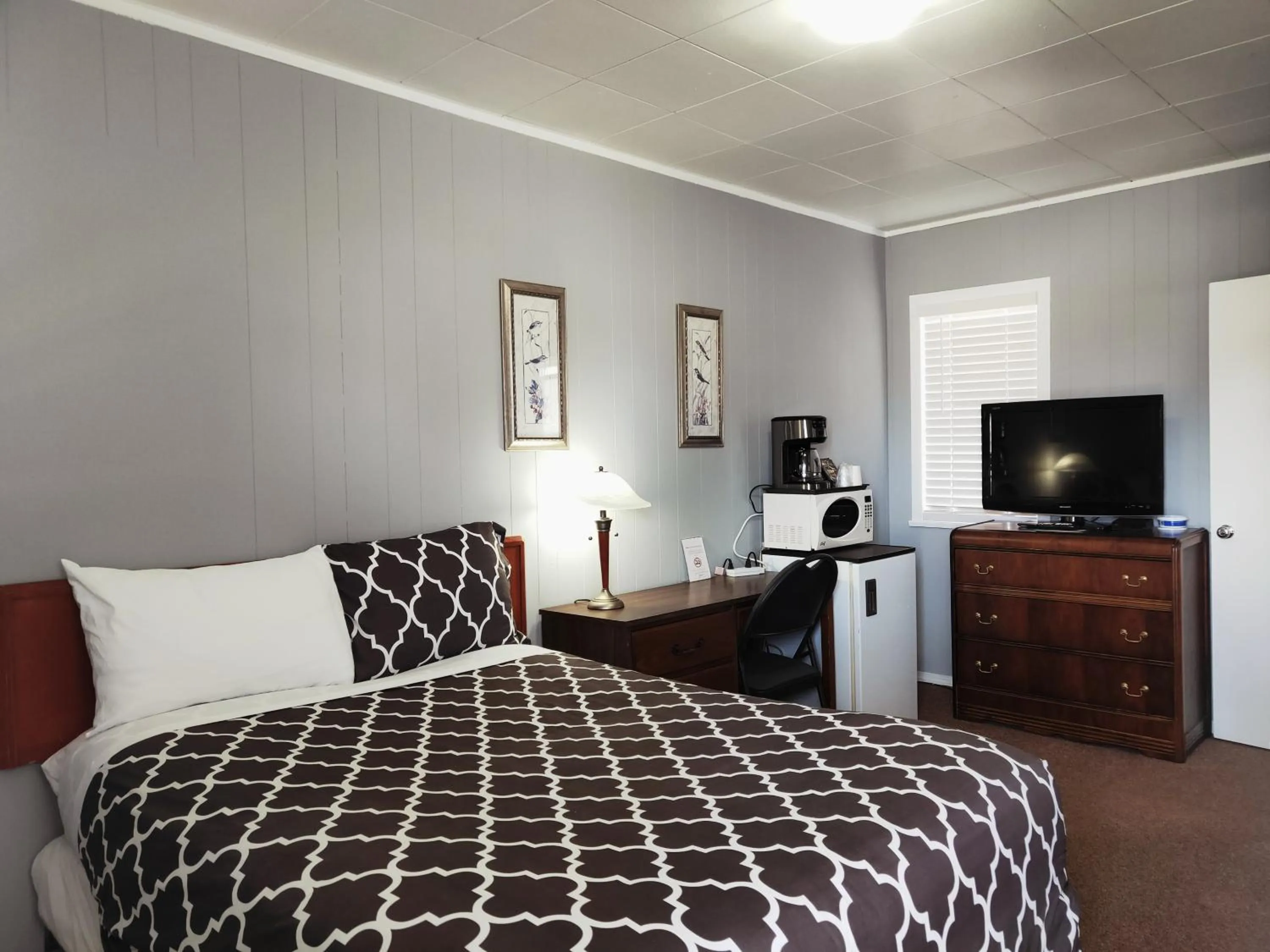 Bedroom, Bed in Melsask Motel