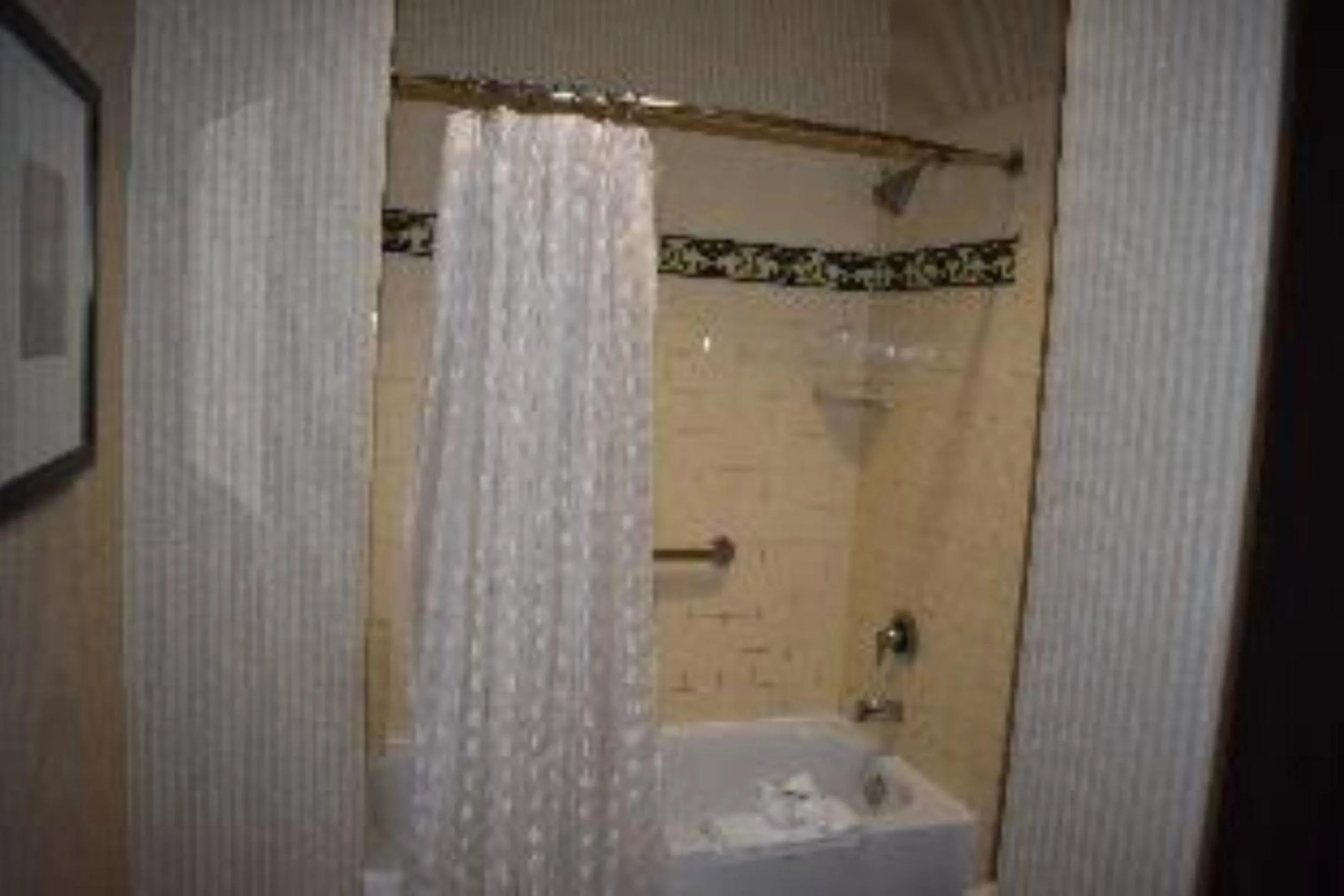 Bathroom in Studio 6 Carlsbad CA