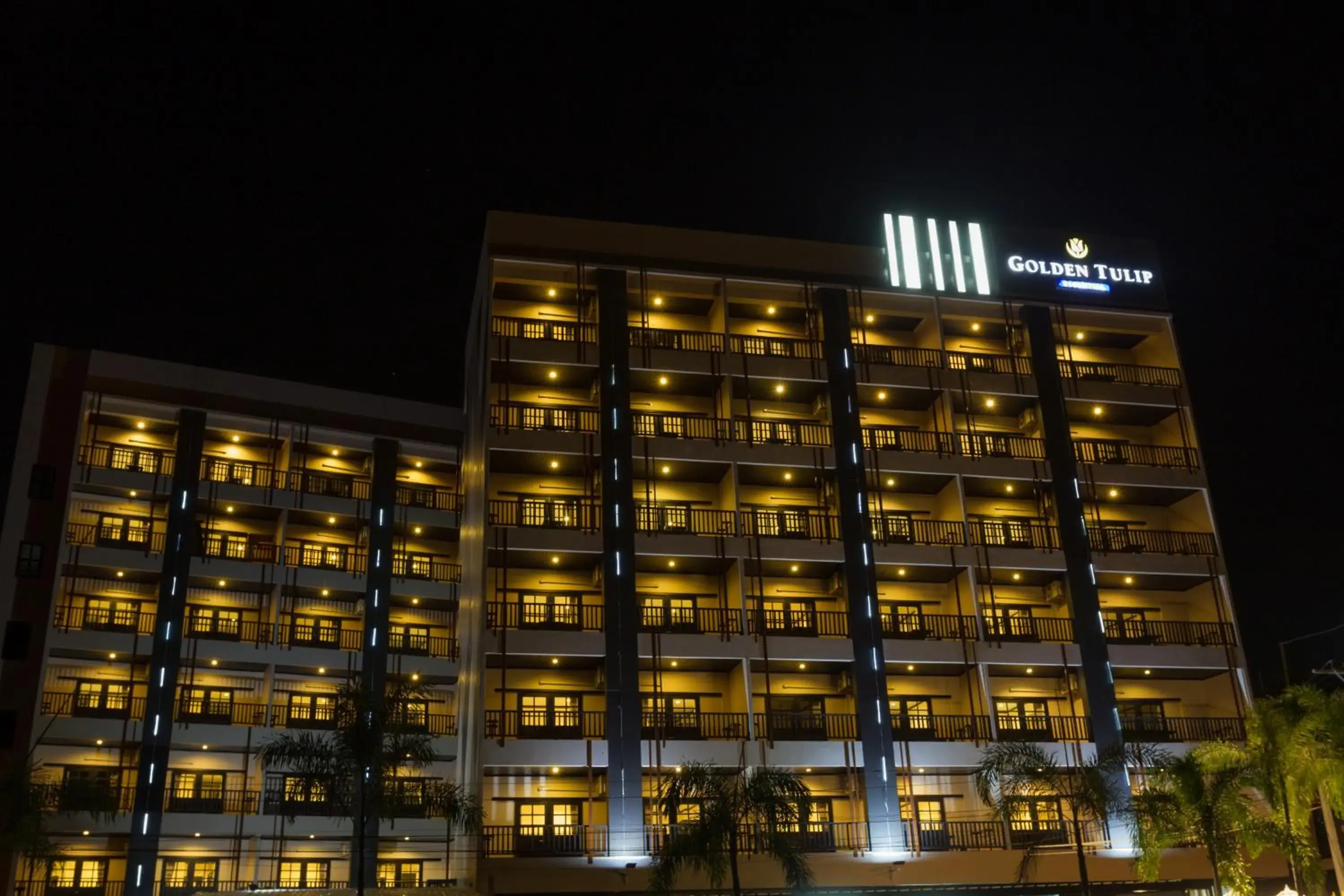 Facade/entrance, Property Building in Golden Tulip Essential Pattaya