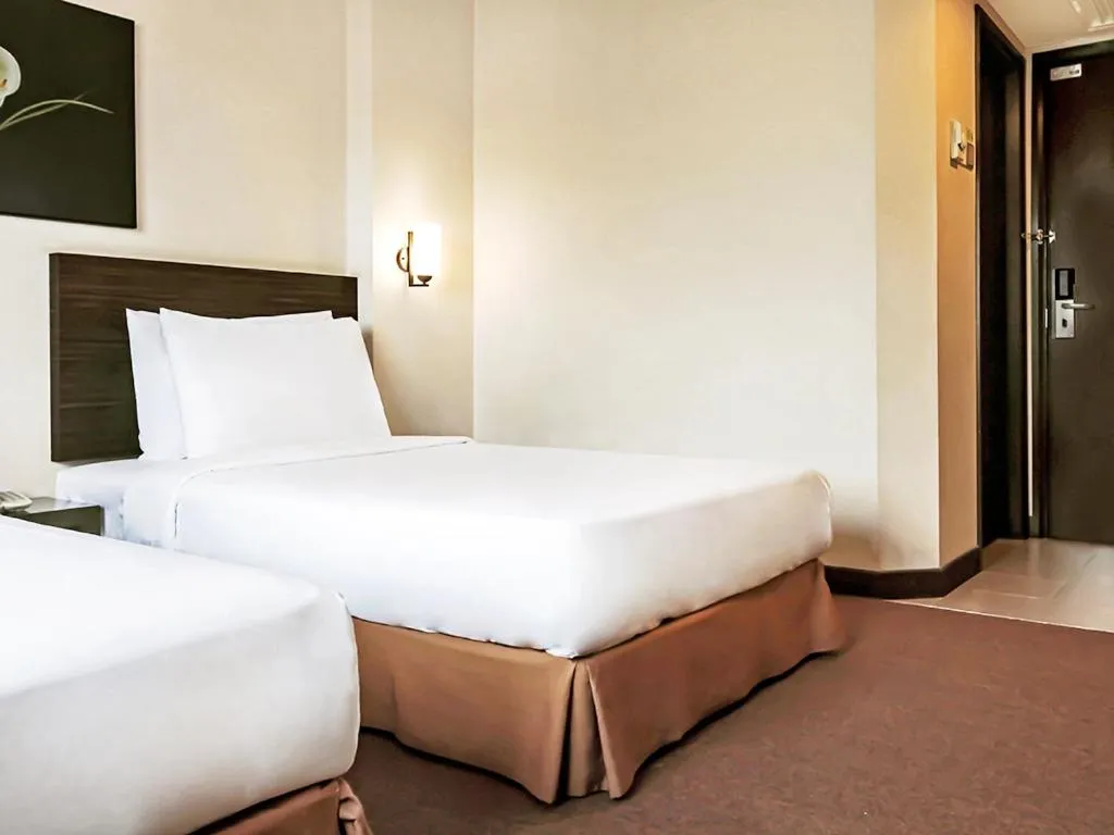 Bed in Hotel Summer View