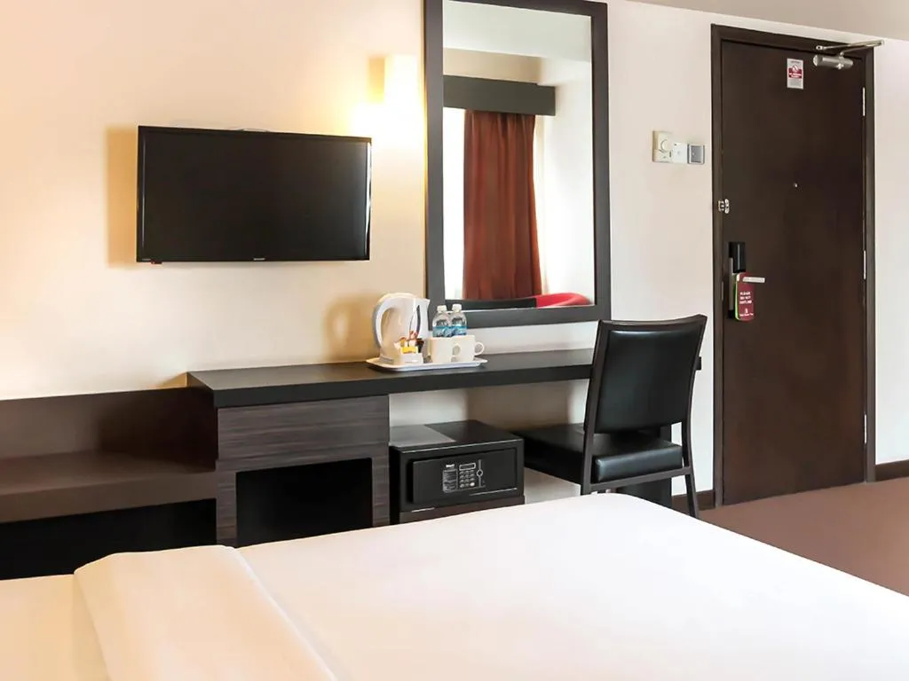 Bed in Hotel Summer View