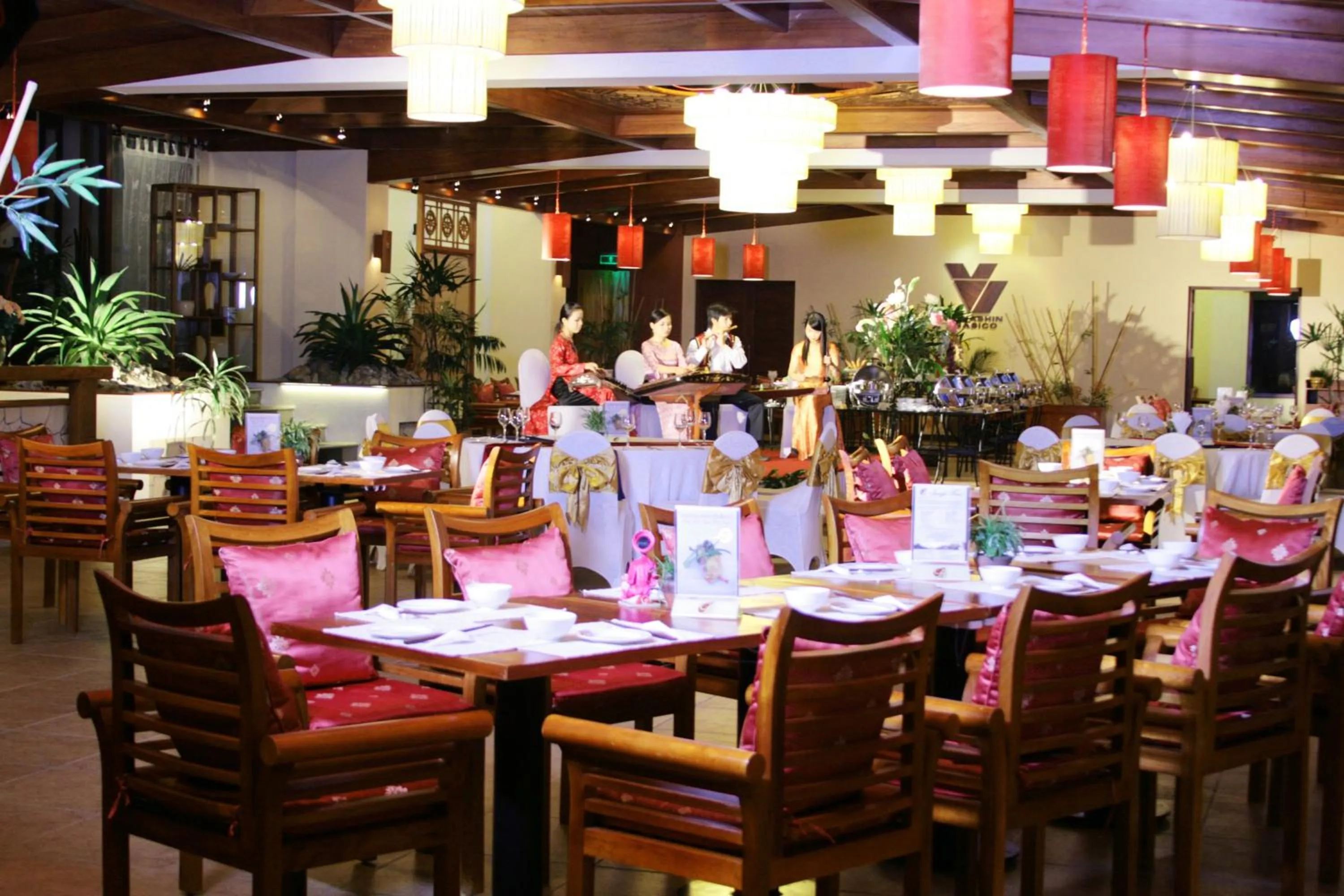 Restaurant/places to eat in Belvedere Tam Dao Resort