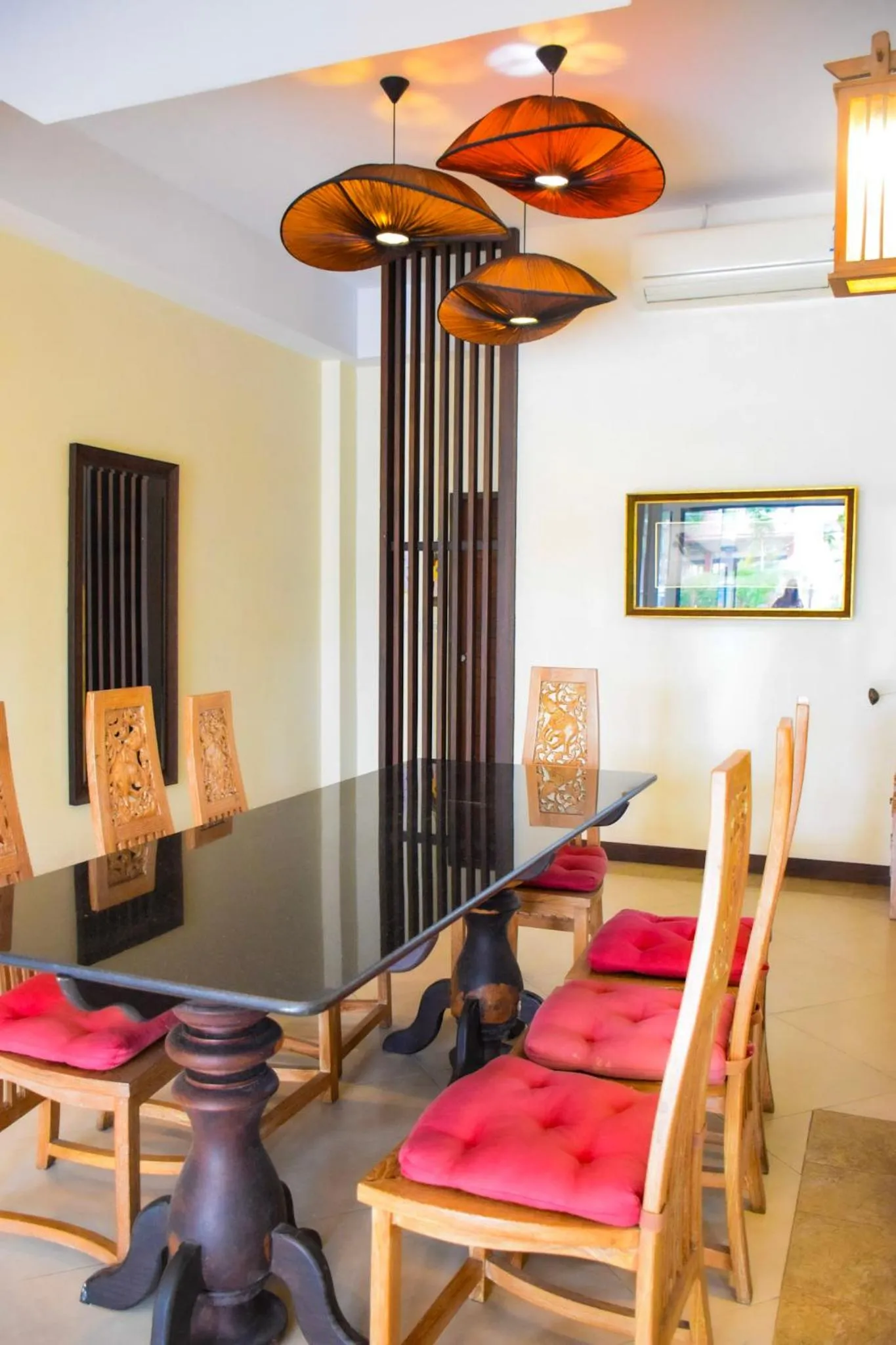 Seating area in Chivapuri Trat