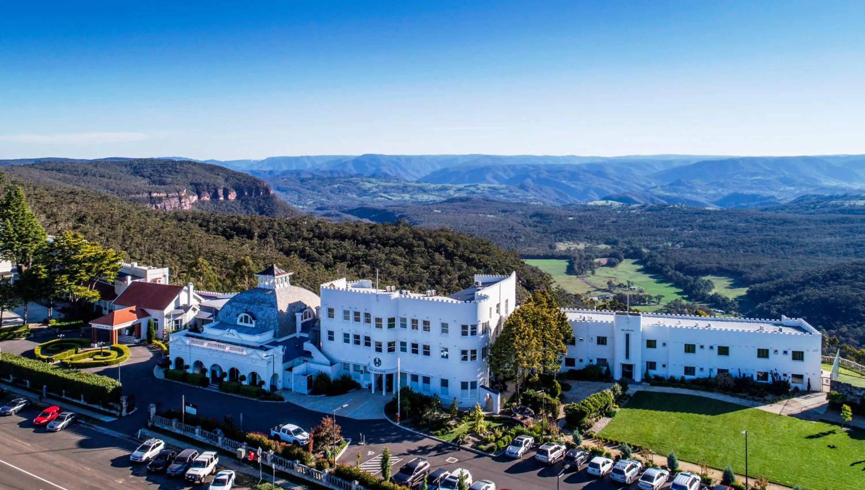 Property building in Hydro Majestic Blue Mountains