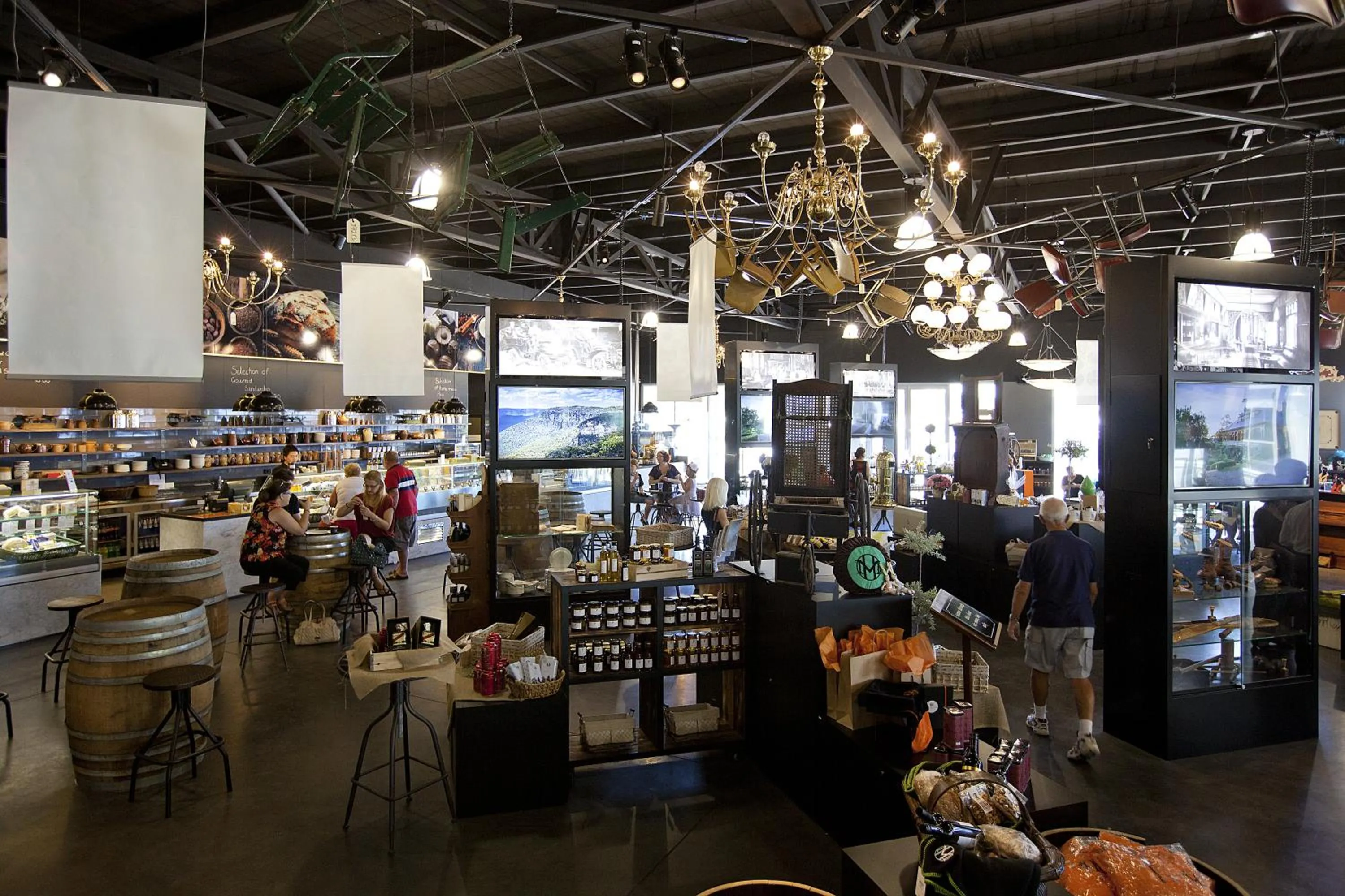 Restaurant/places to eat in Hydro Majestic Blue Mountains