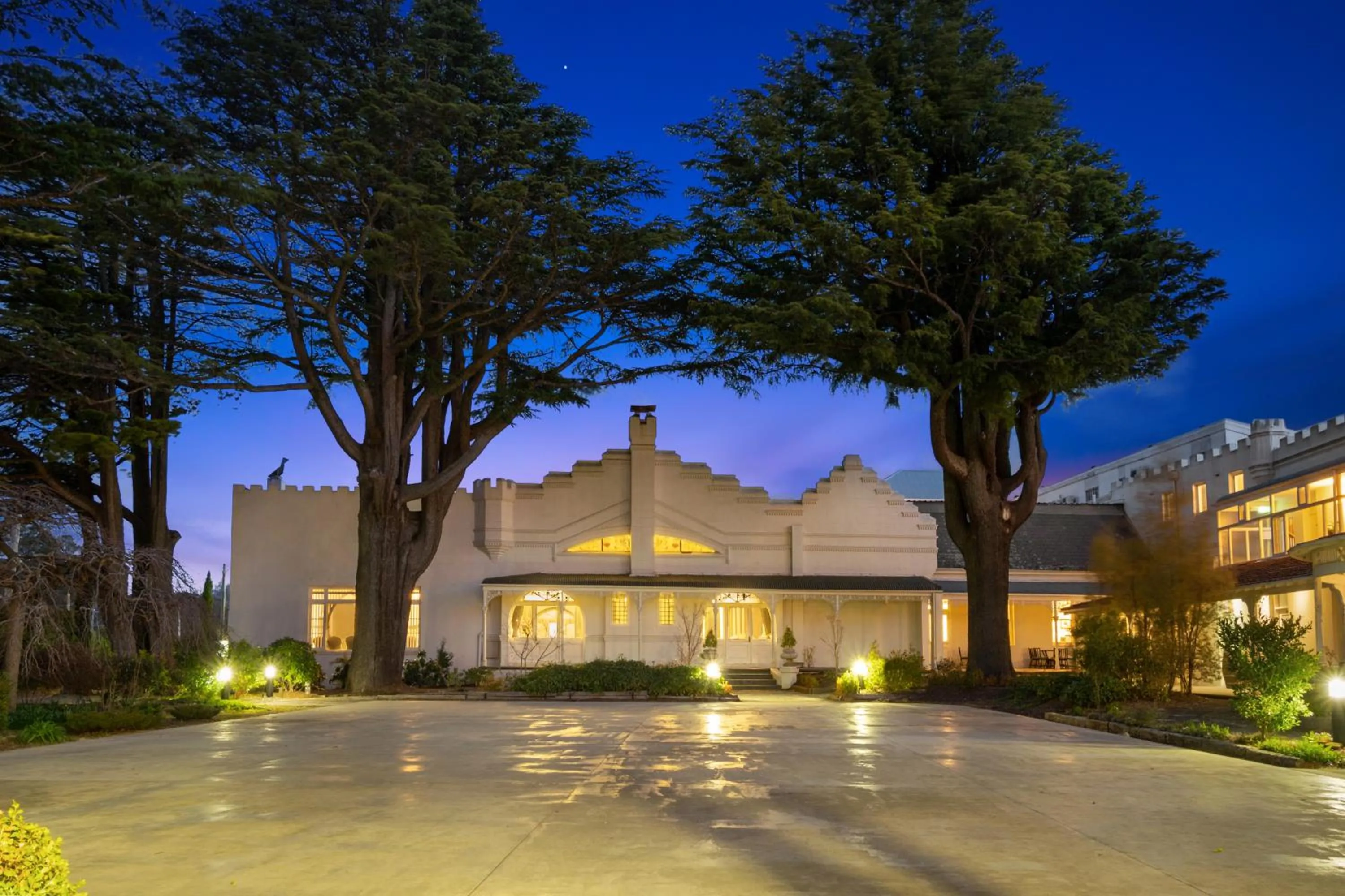 Property building in Hydro Majestic Blue Mountains