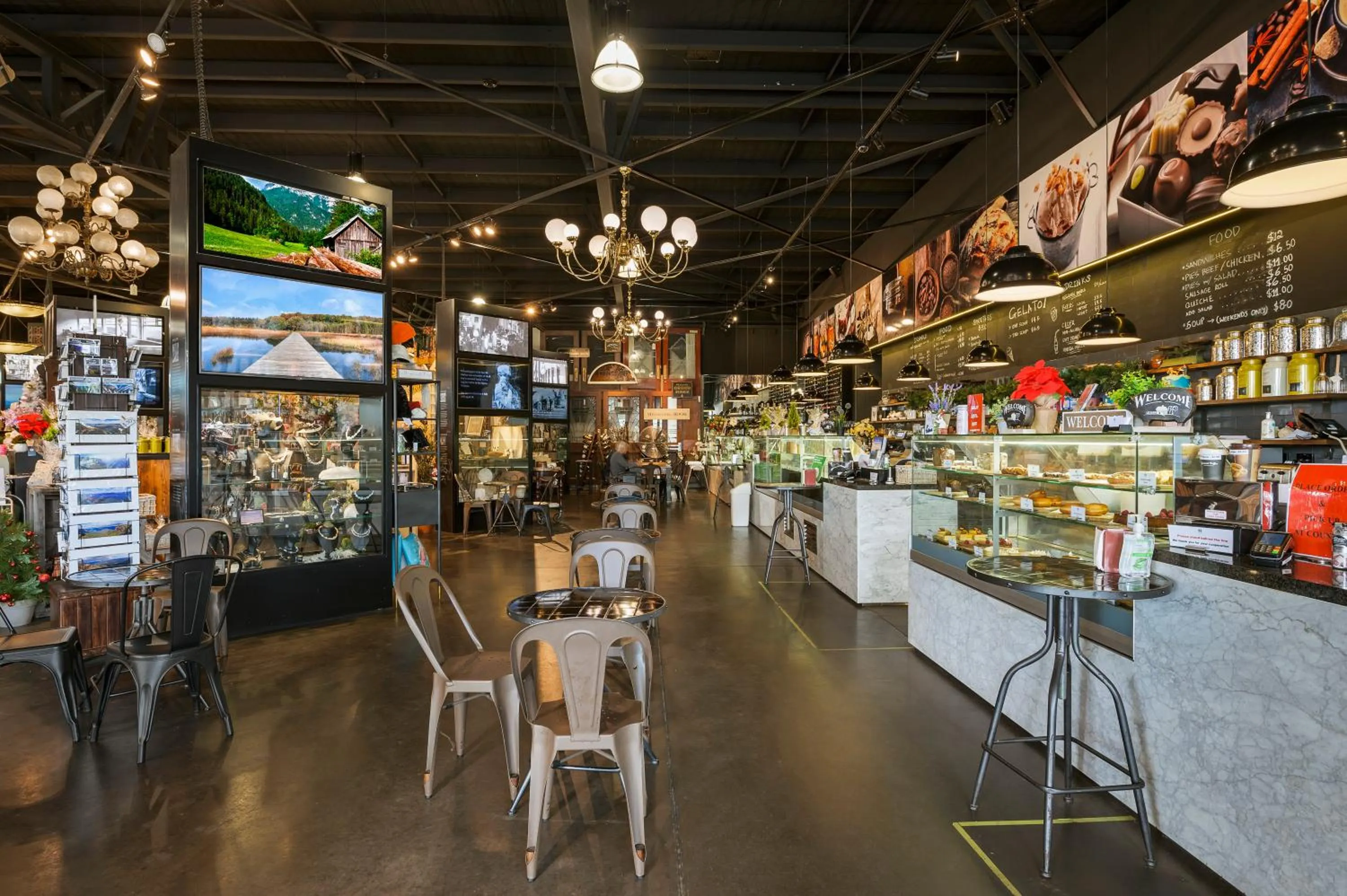 Restaurant/places to eat in Hydro Majestic Blue Mountains