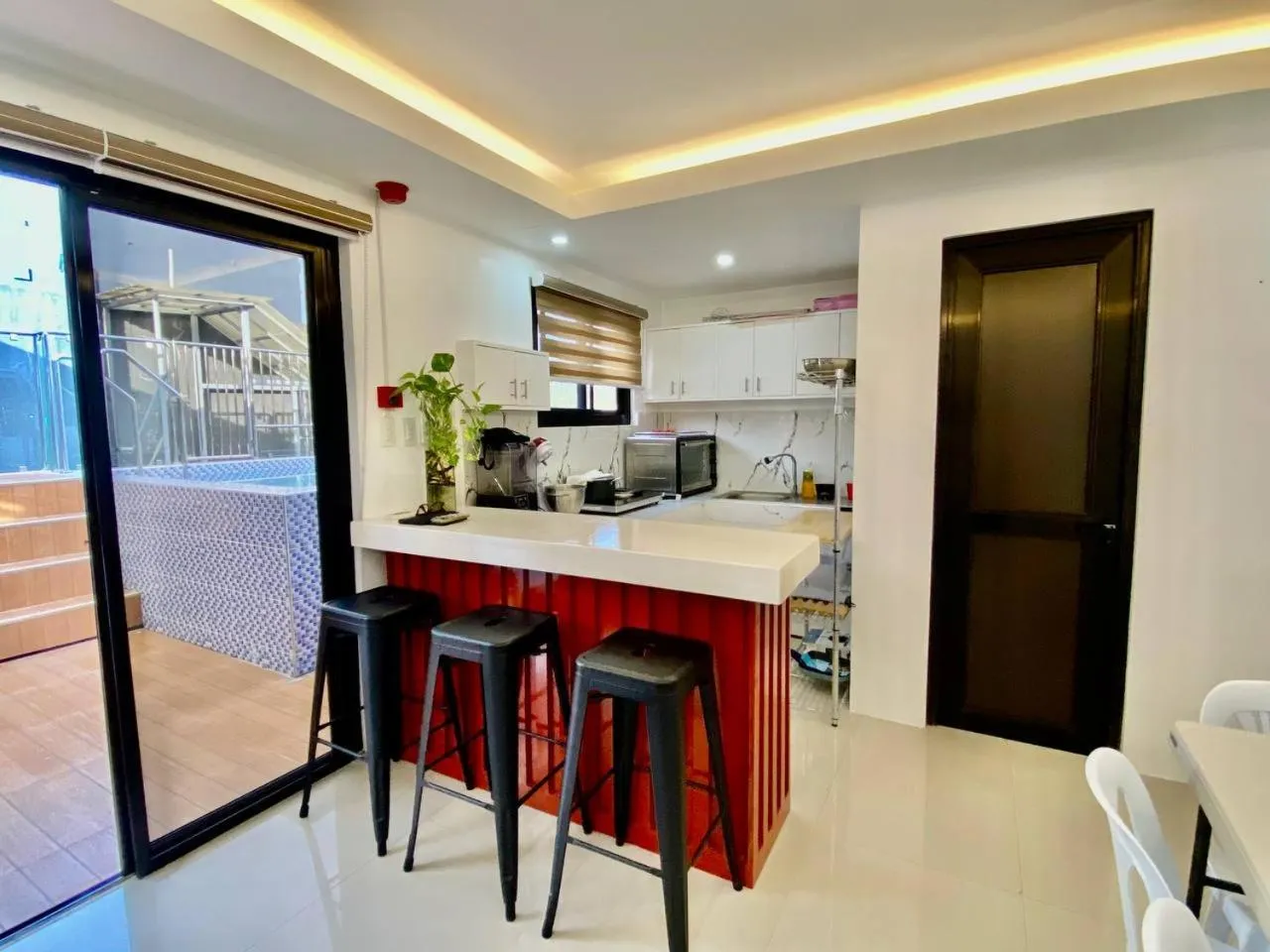 Business facilities in Marketpoint Hotel