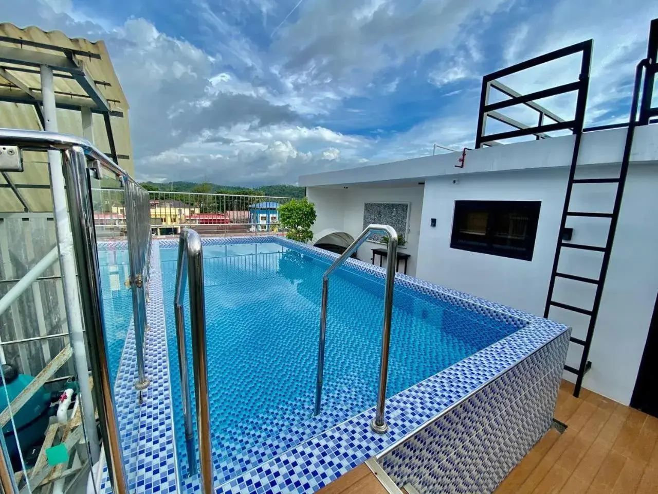 View (from property/room) in Marketpoint Hotel View (from property/room) in Marketpoint Hotel