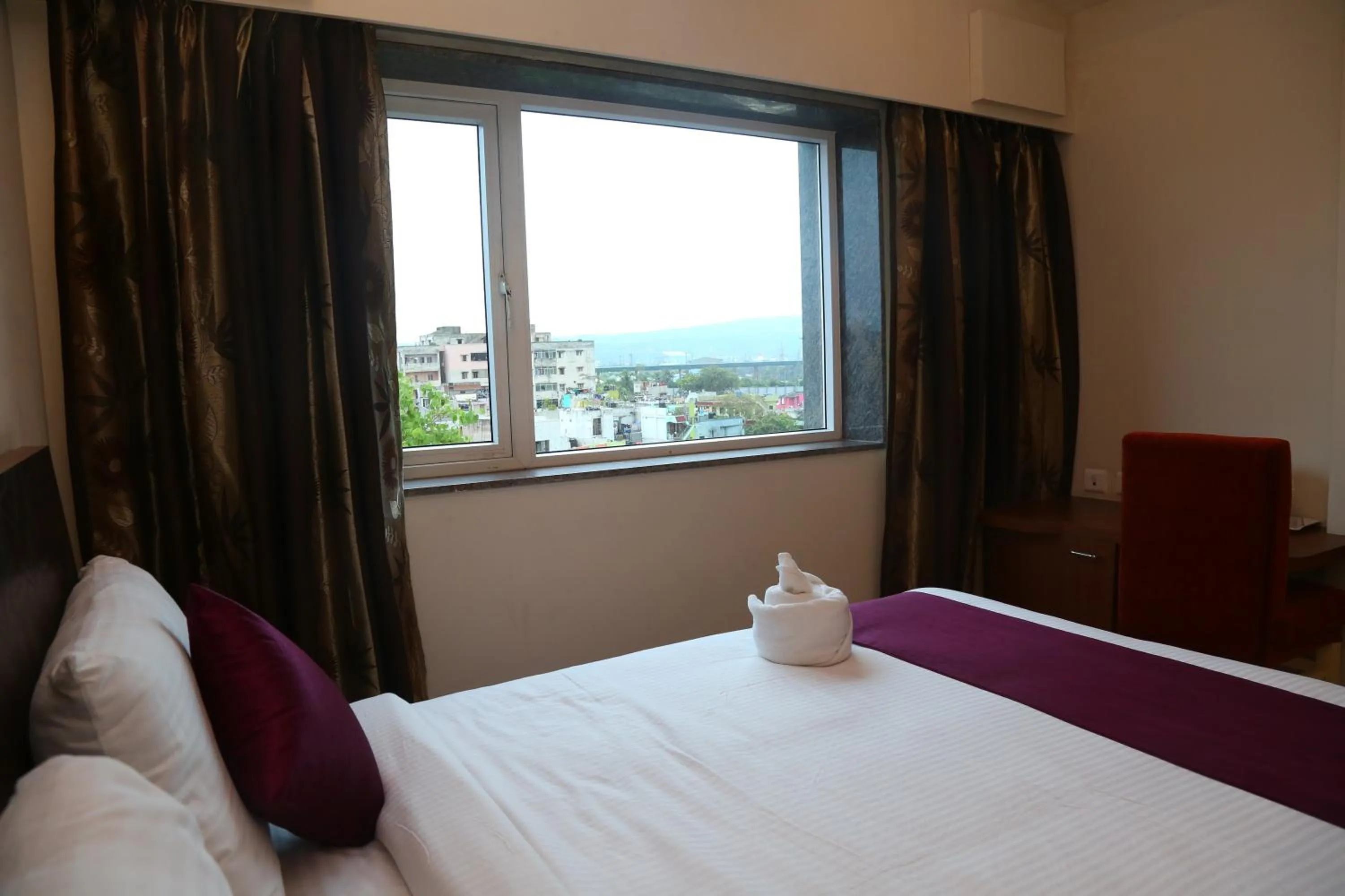 Bed in Hotel skml Grand