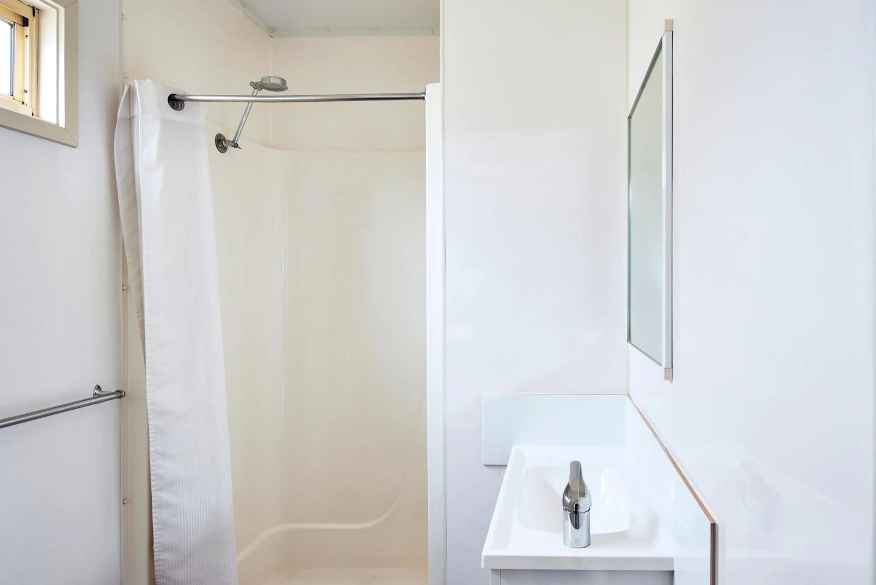 Bathroom in NRMA Jindabyne Holiday Park