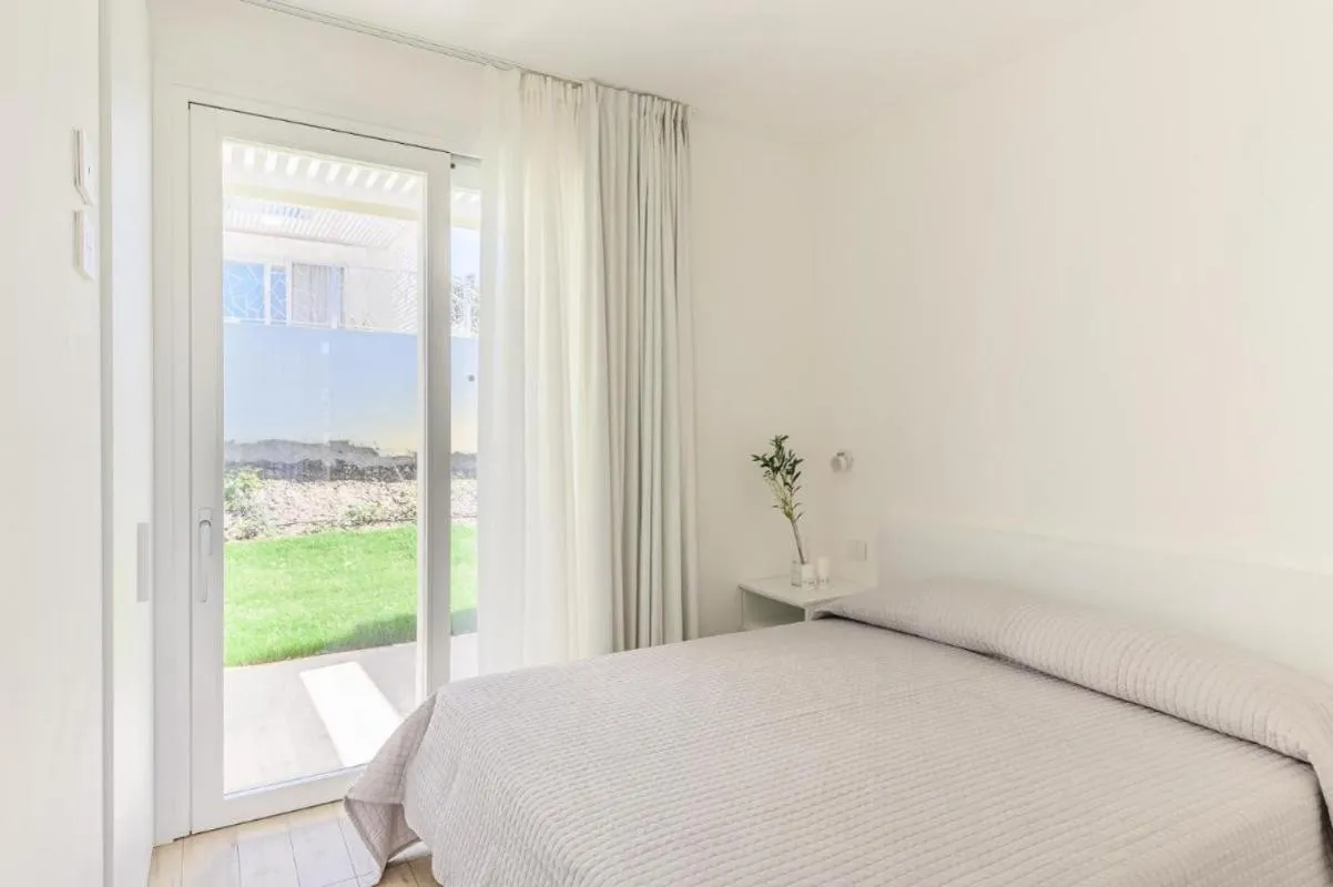 Stunning Capo Falcone Charming Apartments near La Pelosa