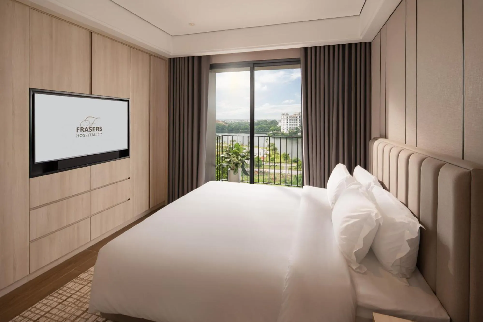 Bed in Modena by Fraser Vinh Yen