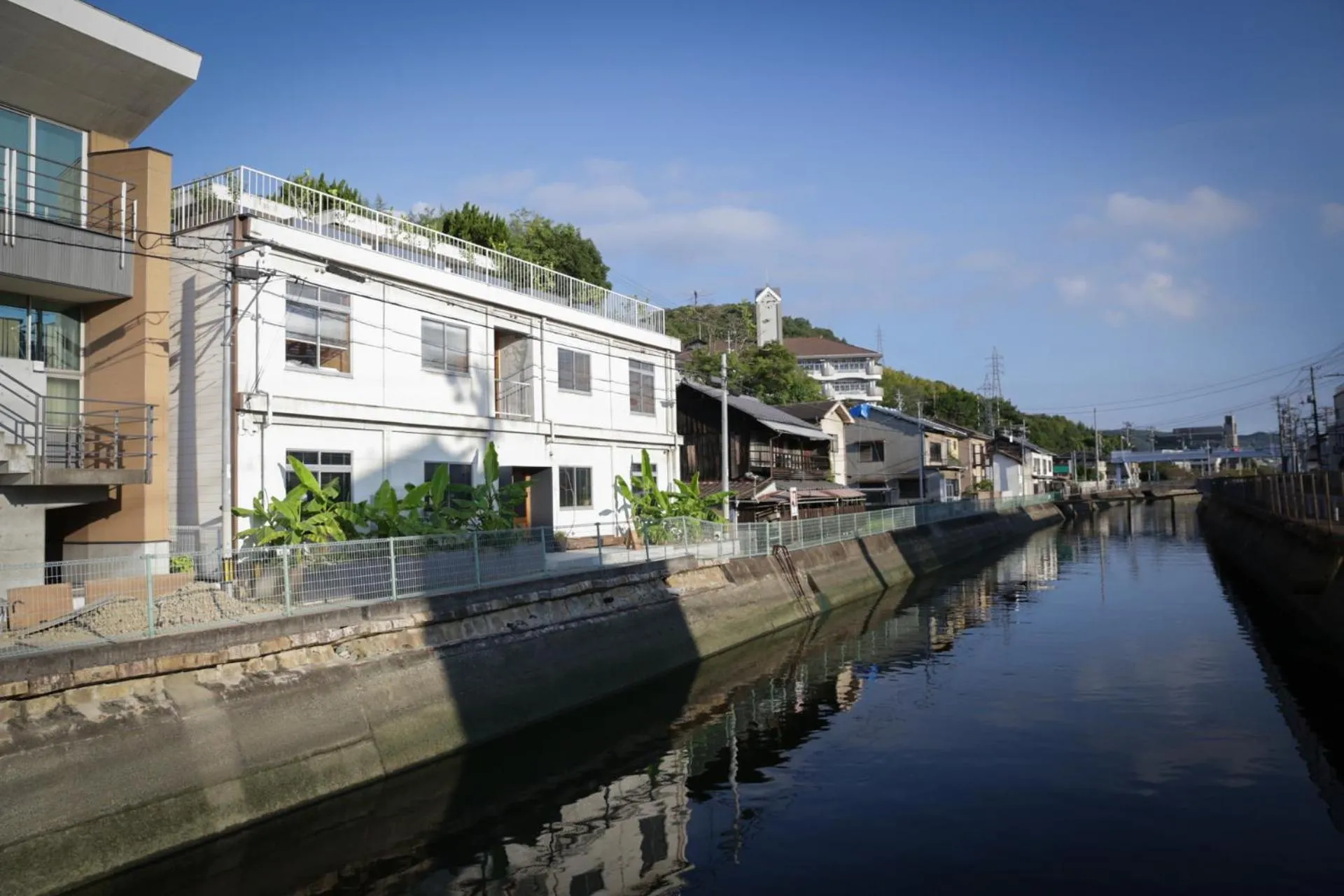 Property building in Lemonsea Onomichi