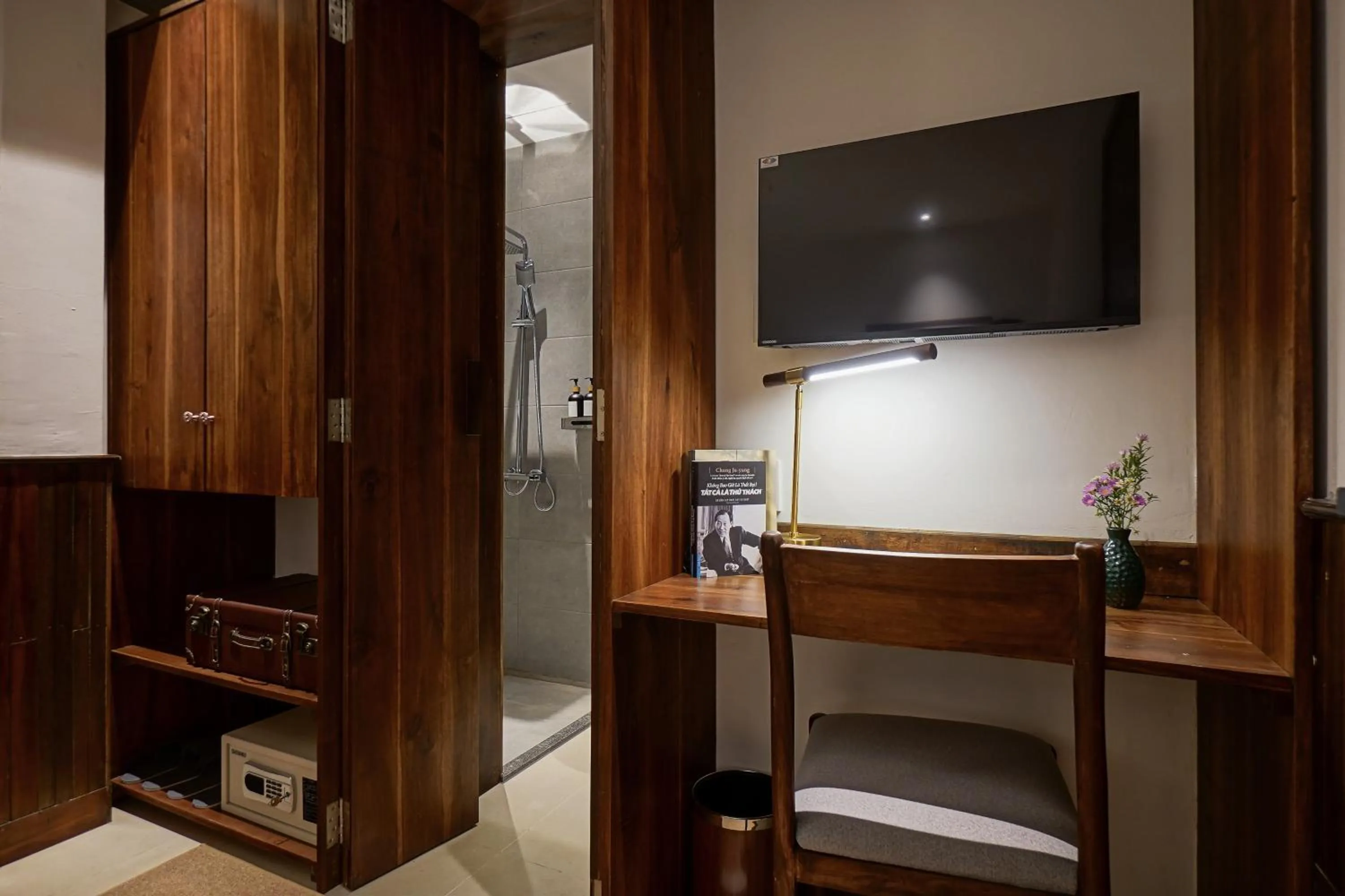 Bathroom in Nexus House Nguyen Binh Khiem - Near Saigon Zoo & Botanical Gardens