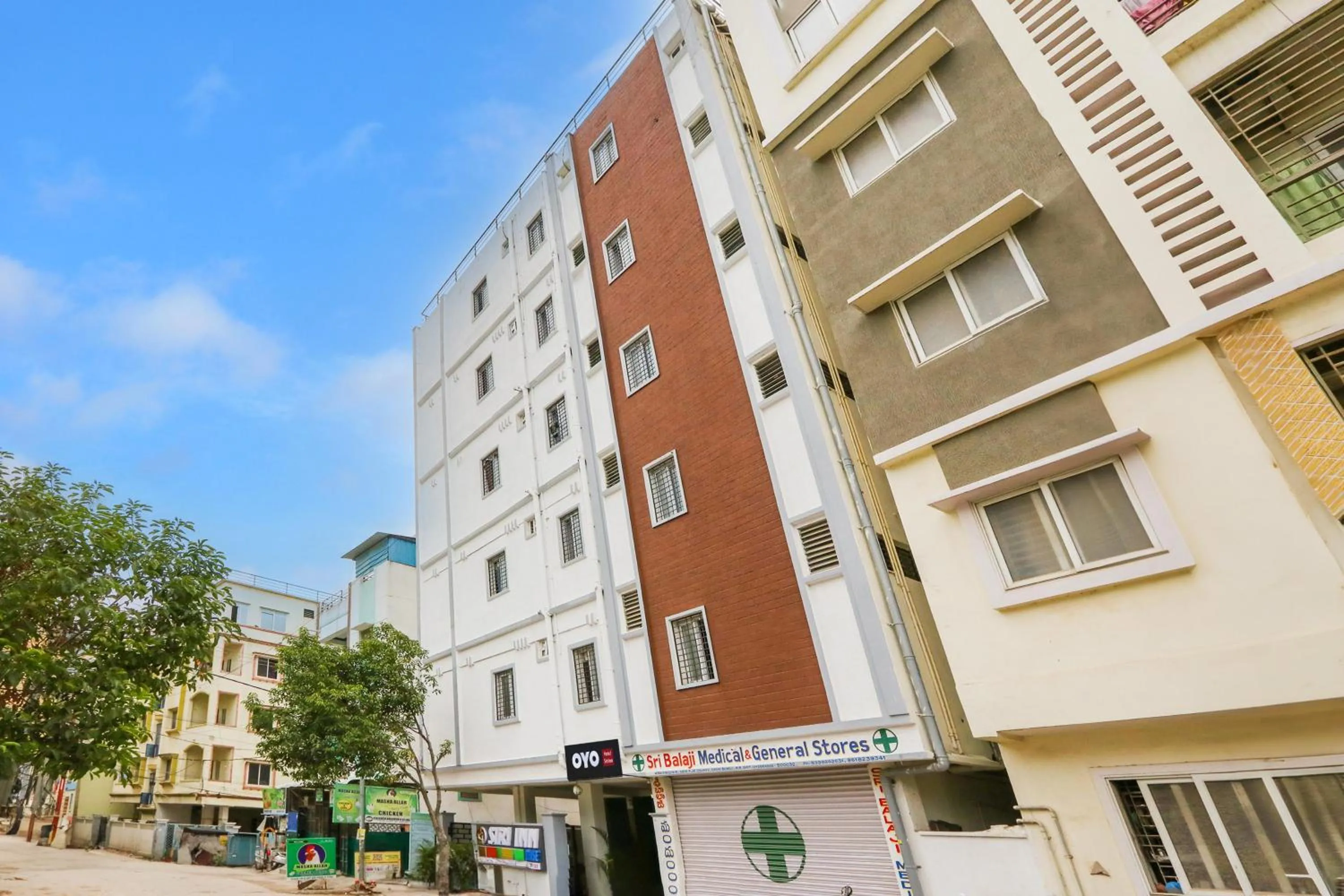 Facade/entrance in Hotel O by OYO Siri Inn guest house