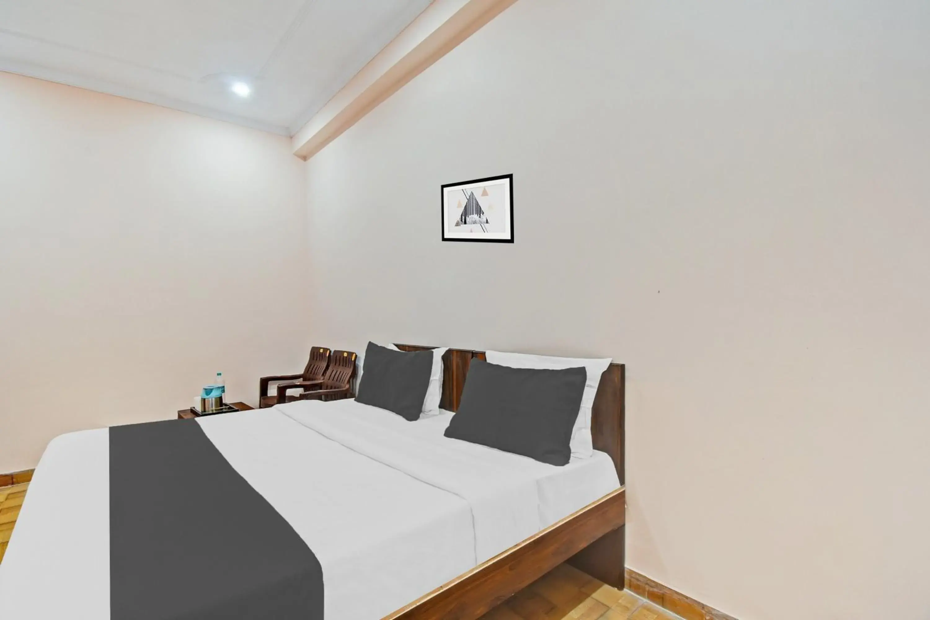 Bedroom, Bed in Hotel O HRD Guest House & Homestay Bedroom, Bed in Hotel O HRD Guest House & Homestay