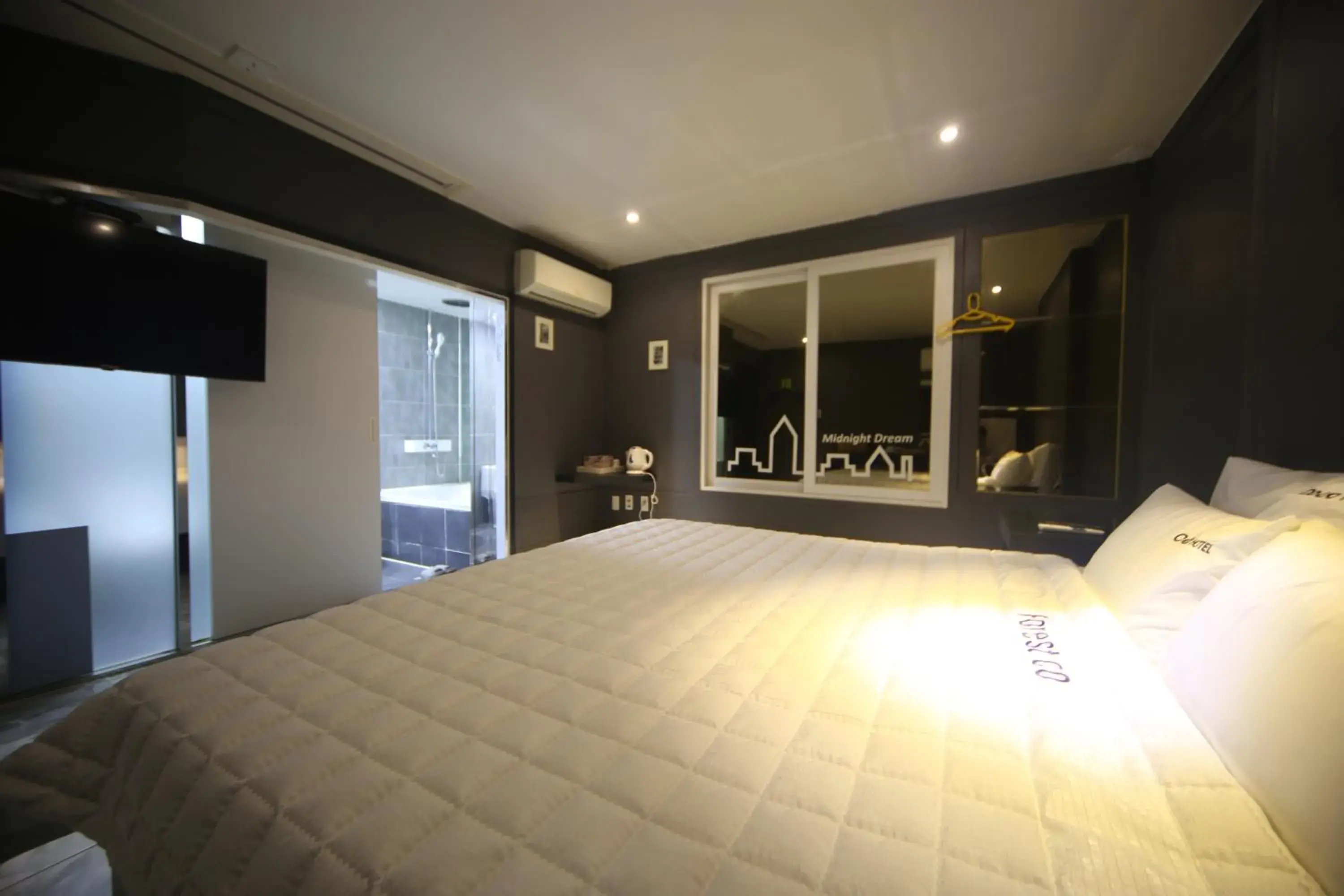 Bed in Songjeong Coco Hotel Bed in Songjeong Coco Hotel