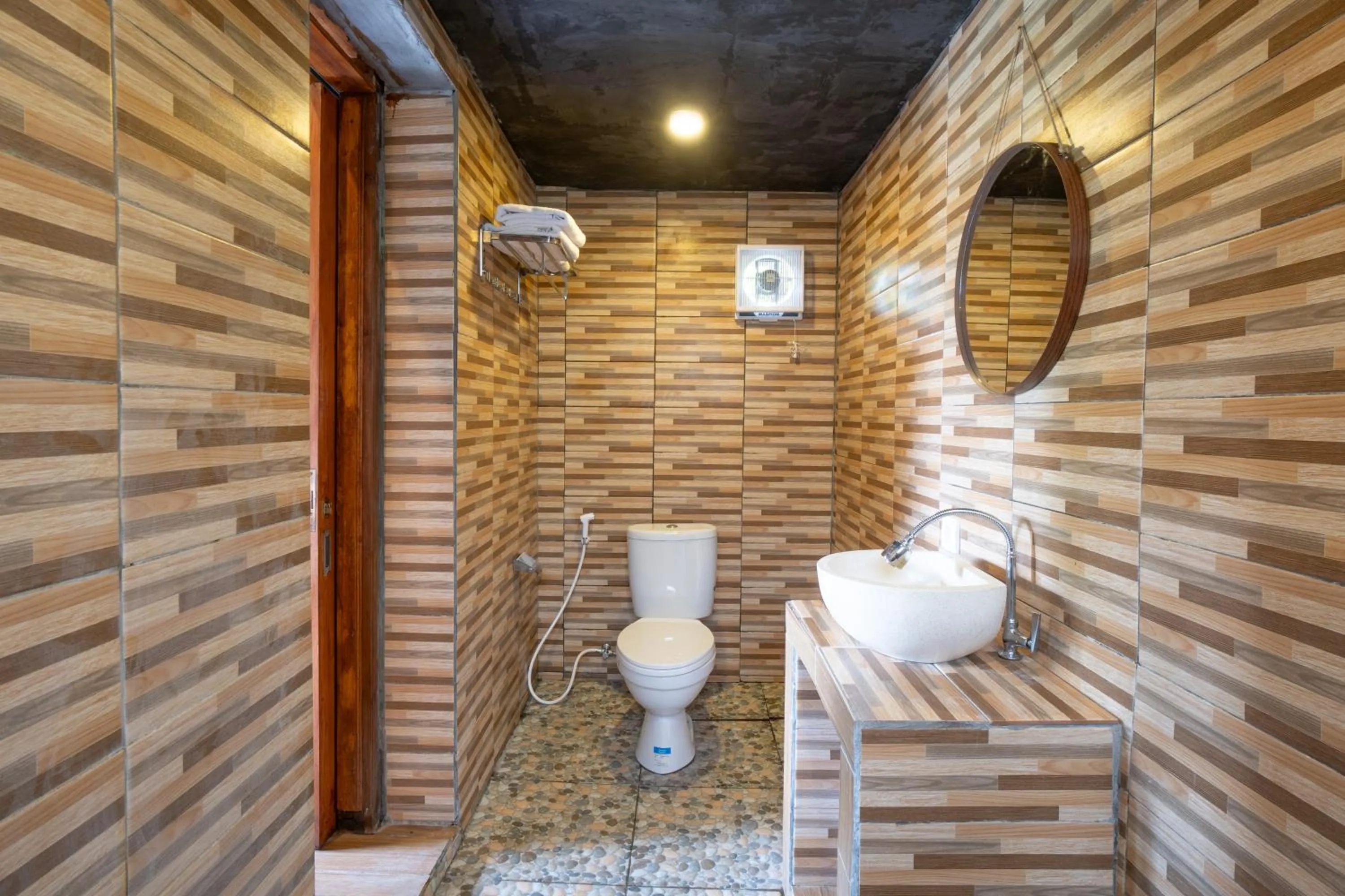 Shower in Puri Kurnia Ayu