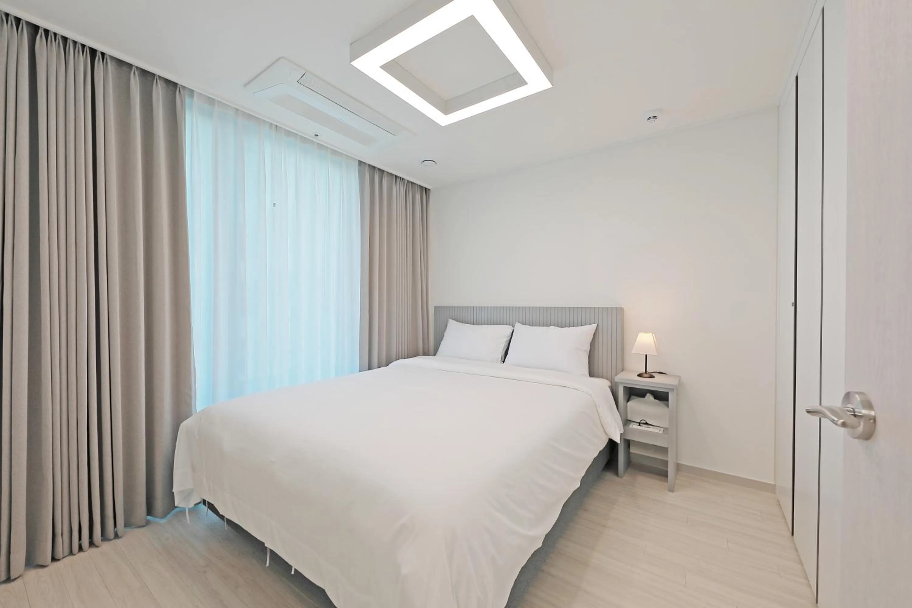 Bed in Elmomento Songdo