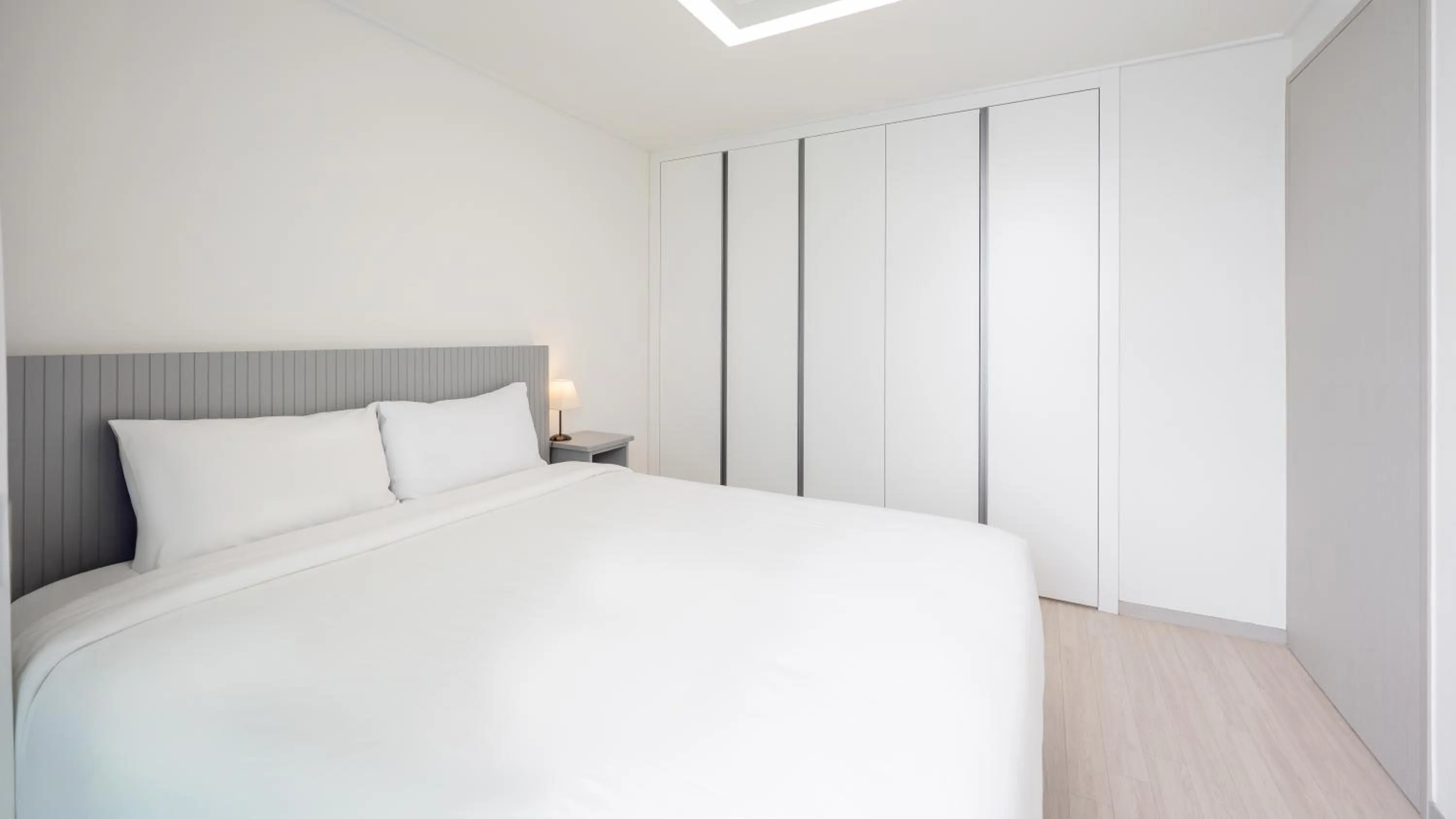 Bed in Elmomento Songdo